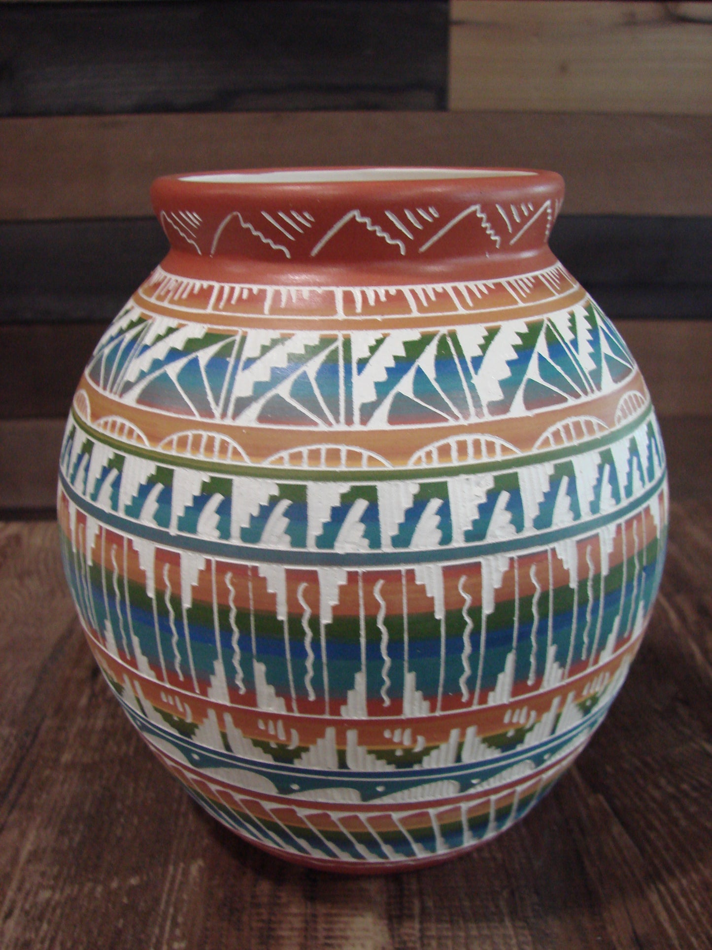Native American Hand Etched & Hand Painted Pottery - Gilmore