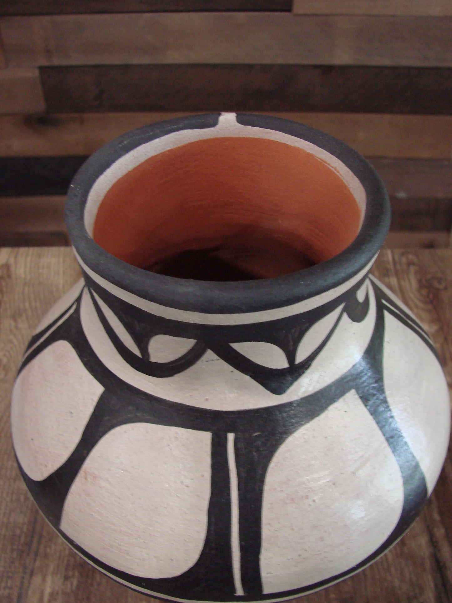 Santo Domingo Kewa Handmade Clay Pottery by Billy Veale