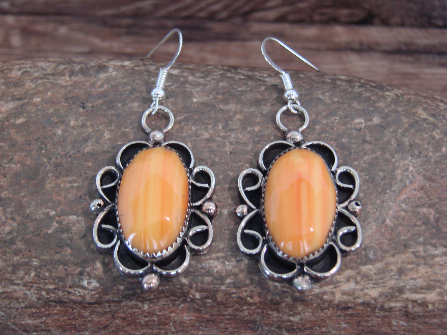 Native American Nickel Silver & Spiny Oyster Dangle Earrings - Cleveland