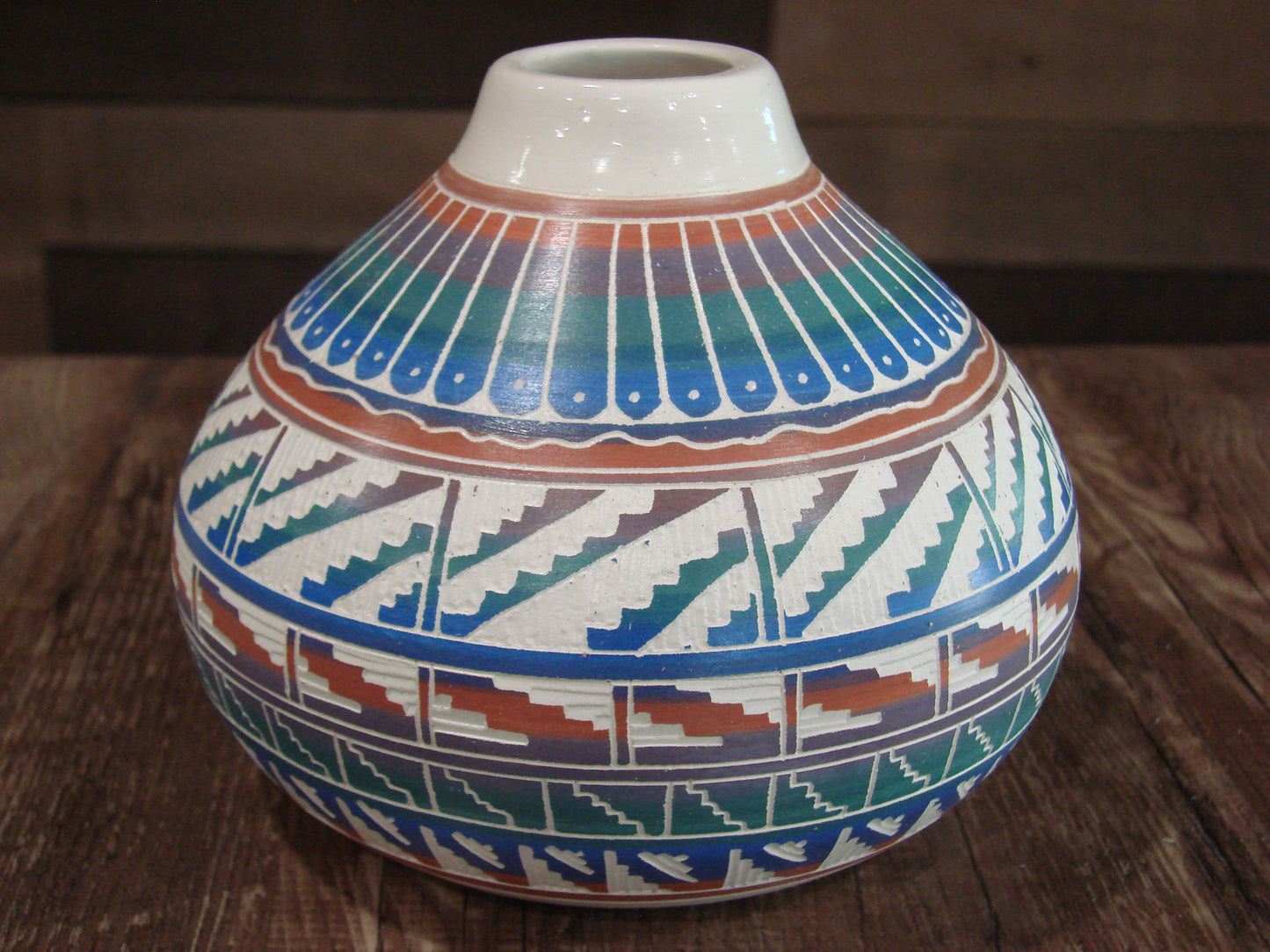 Native American Hand Etched & Hand Painted Pottery - Gilmore