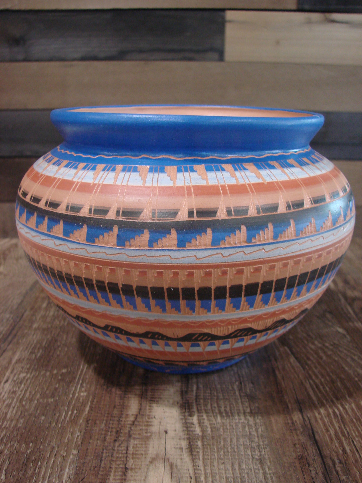 Native American Hand Etched & Hand Painted Pottery - Gilmore