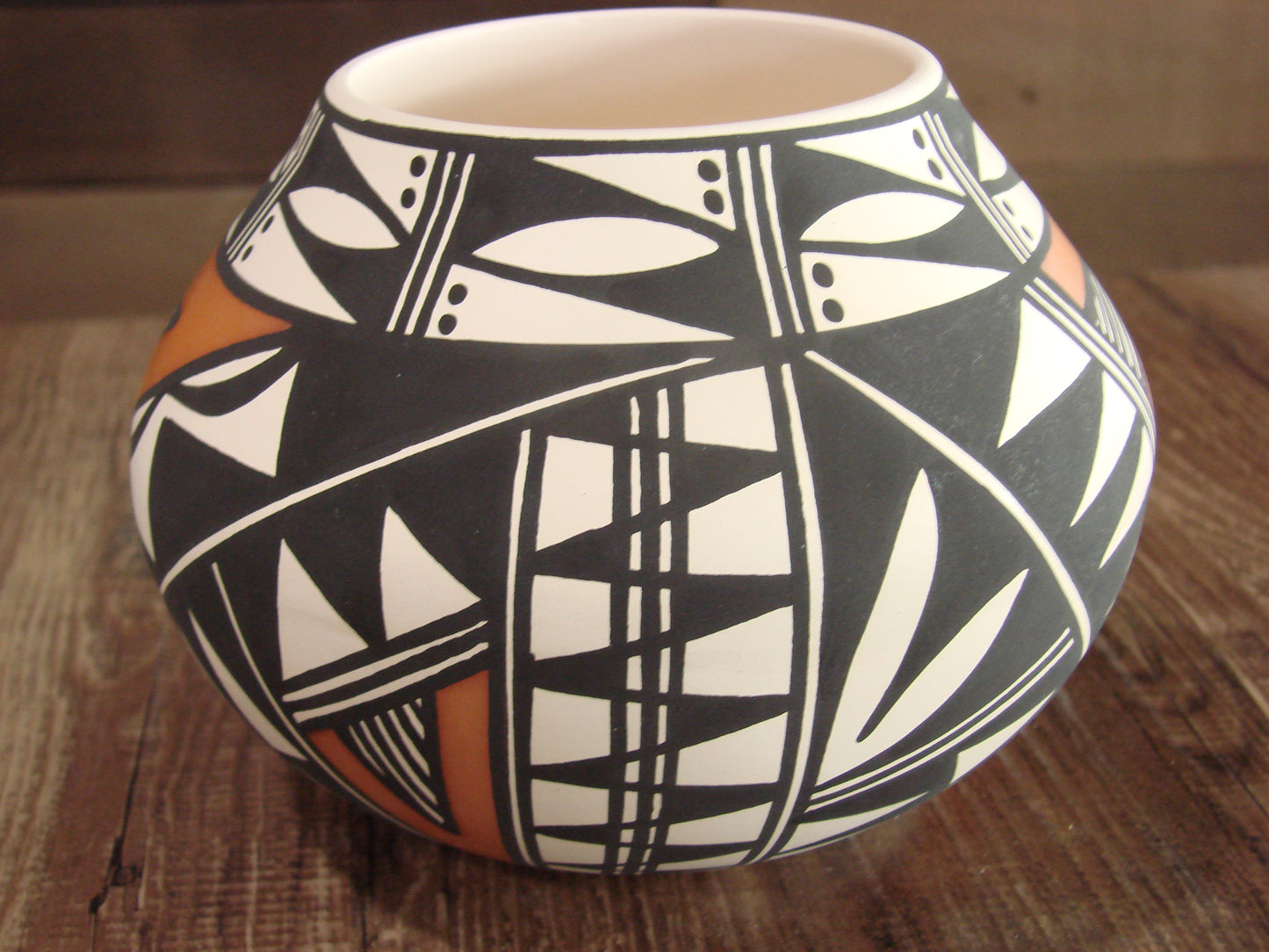 Native American Hand Painted Fine Line Acoma Pottery by Estevan