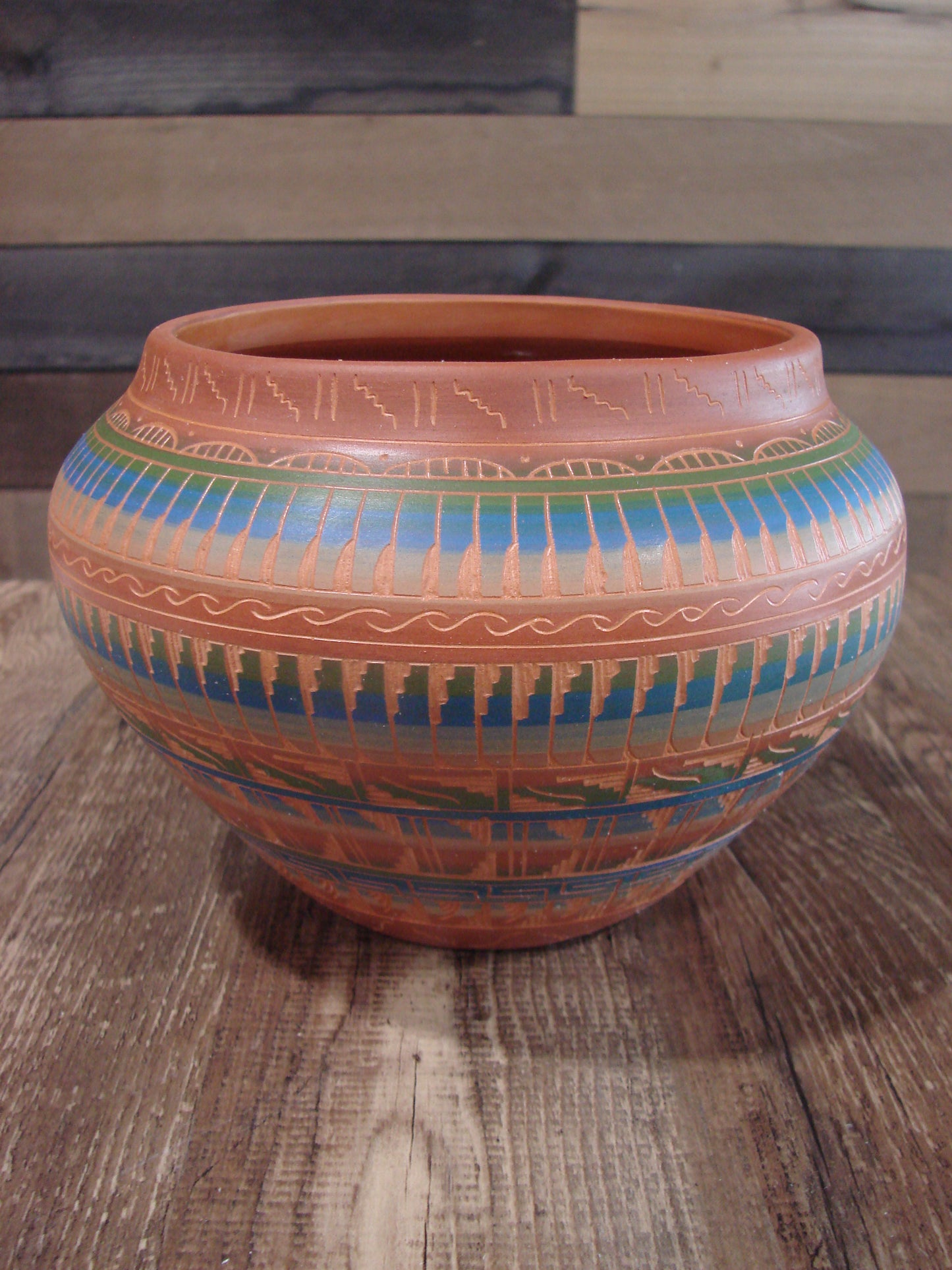 Native American Hand Etched & Hand Painted Pottery - Gilmore