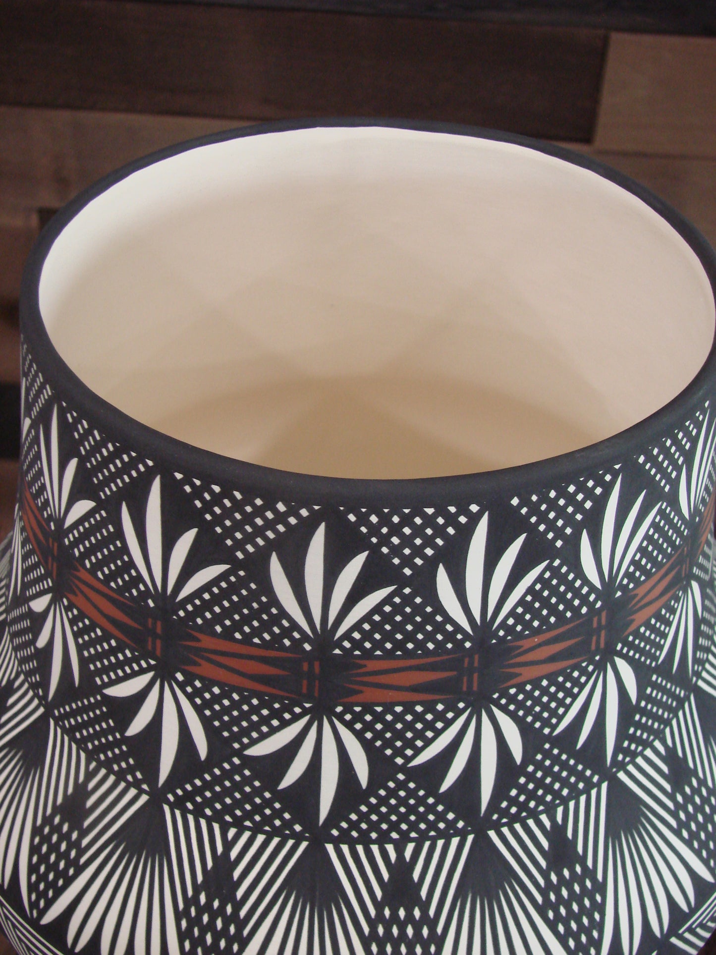 Native American Acoma Pueblo Fine Line Hand Painted Pottery by Vallo