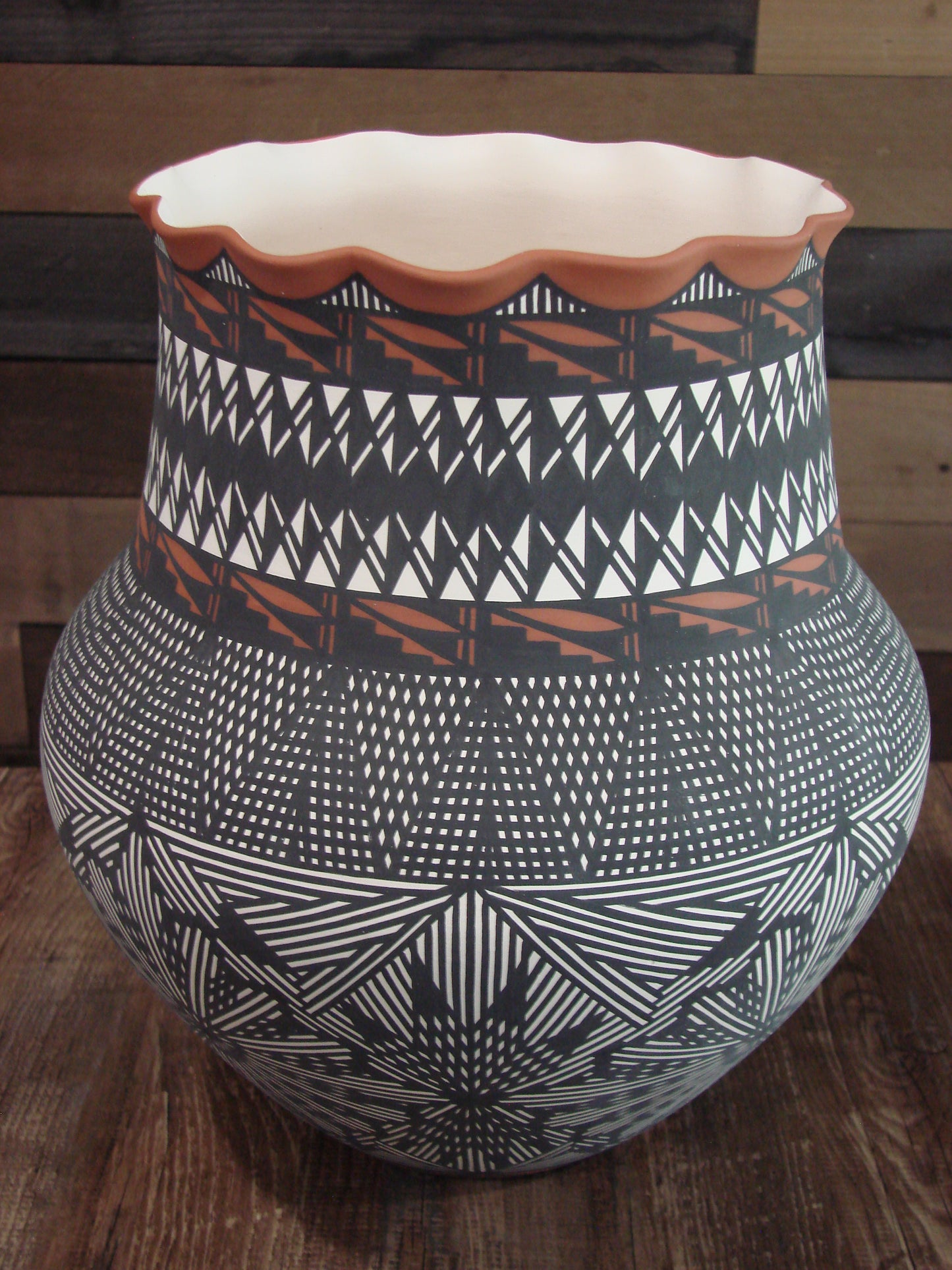 Native American Acoma Pueblo Fine Line Hand Painted Pottery by Vallo