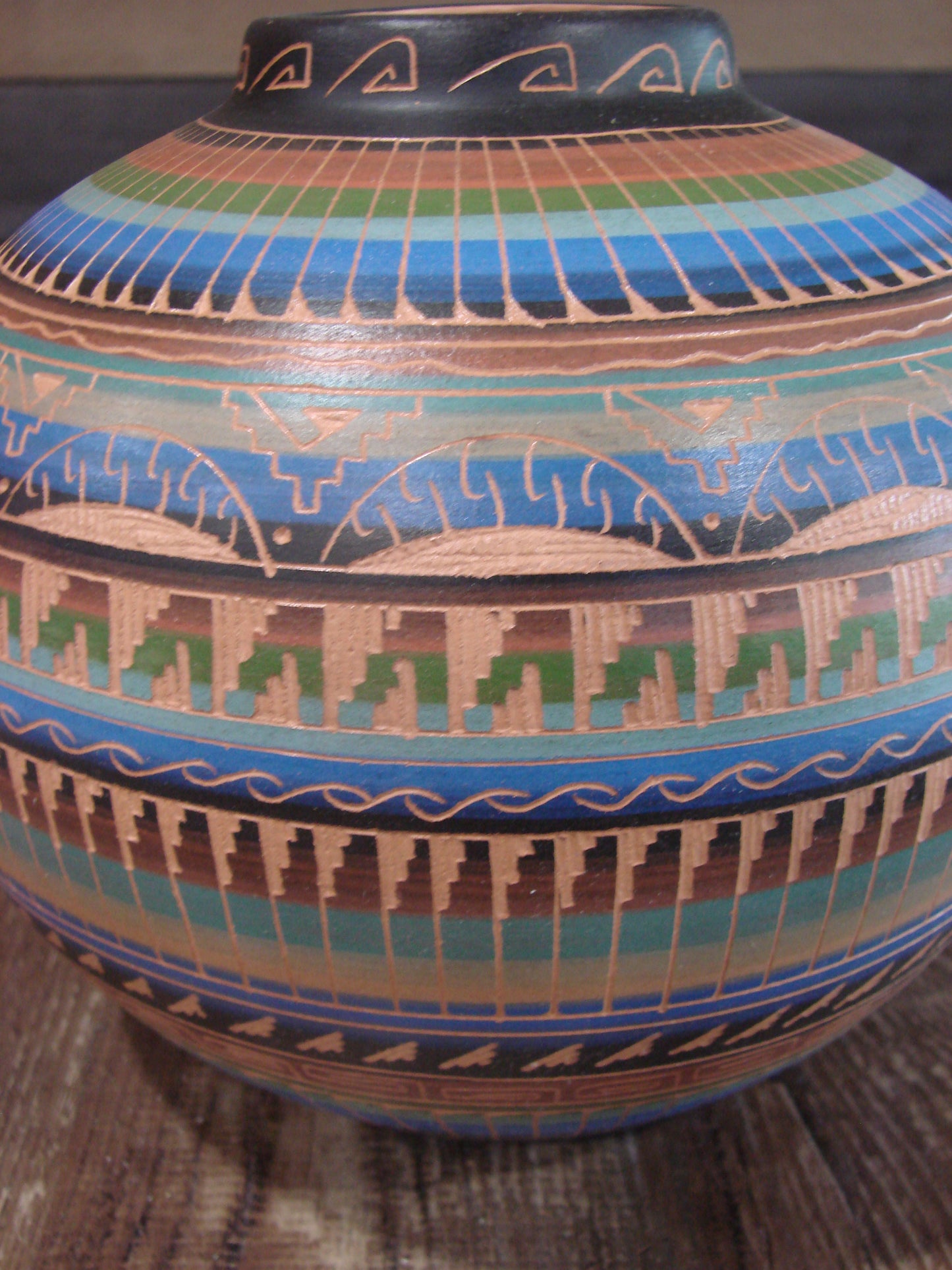Native American Hand Etched & Hand Painted Pottery - Gilmore
