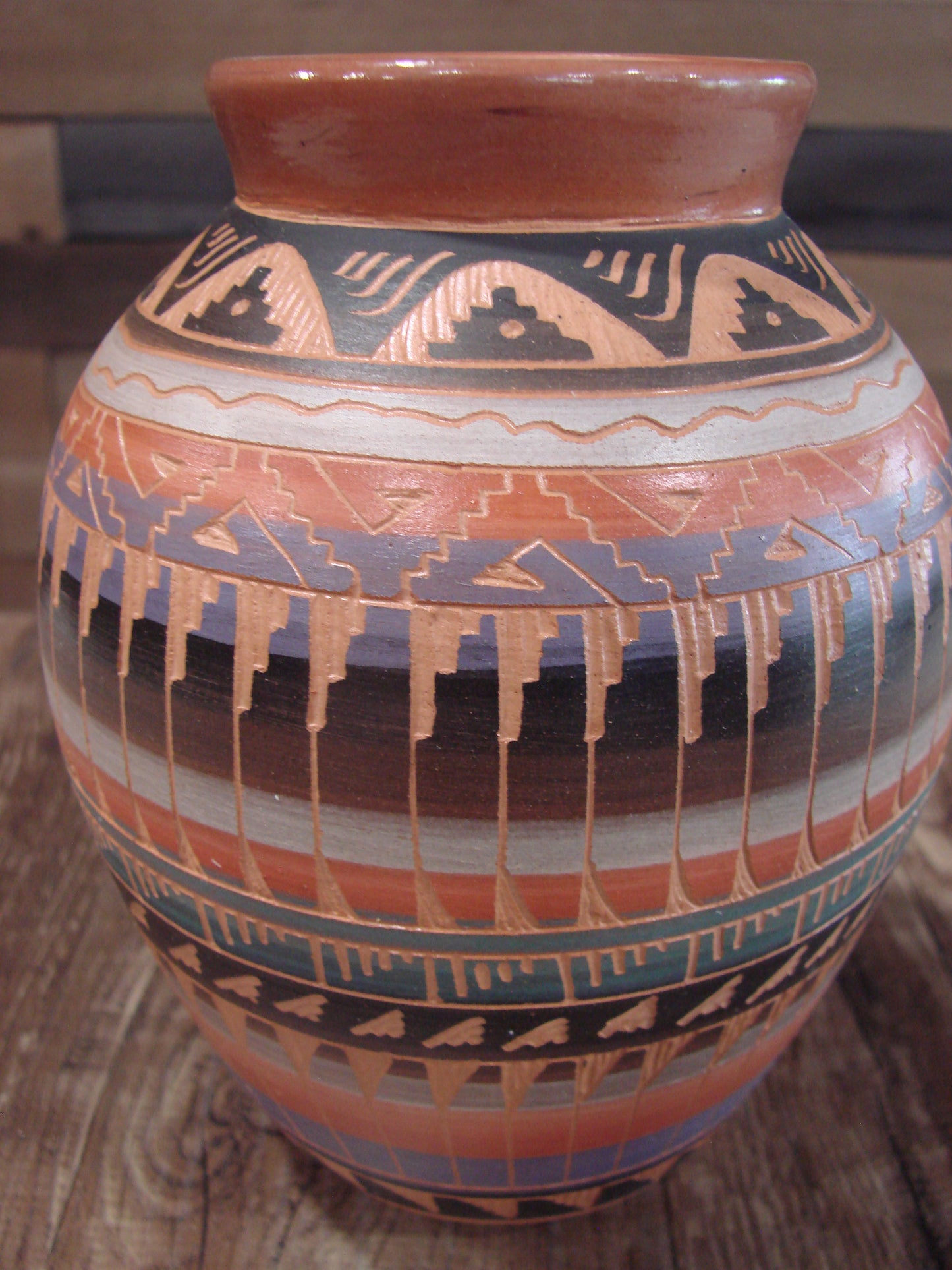 Native American Hand Etched & Hand Painted Pottery - Gilmore