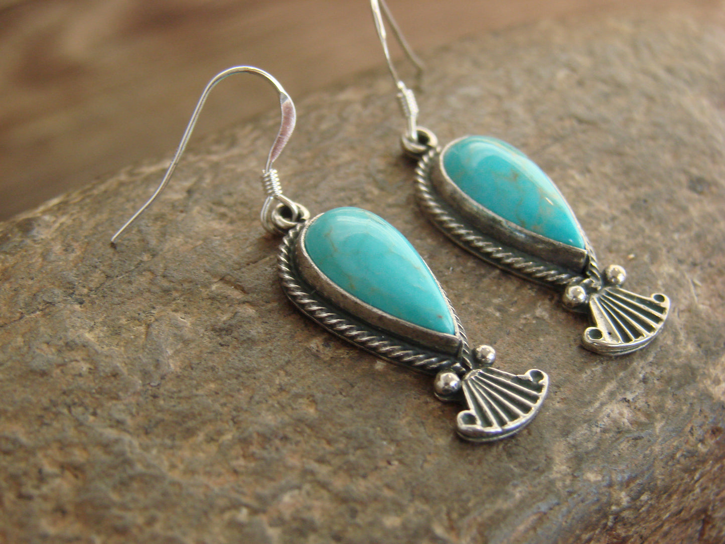 Native American Sterling Silver & Turquoise Dangle Earrings - Betone