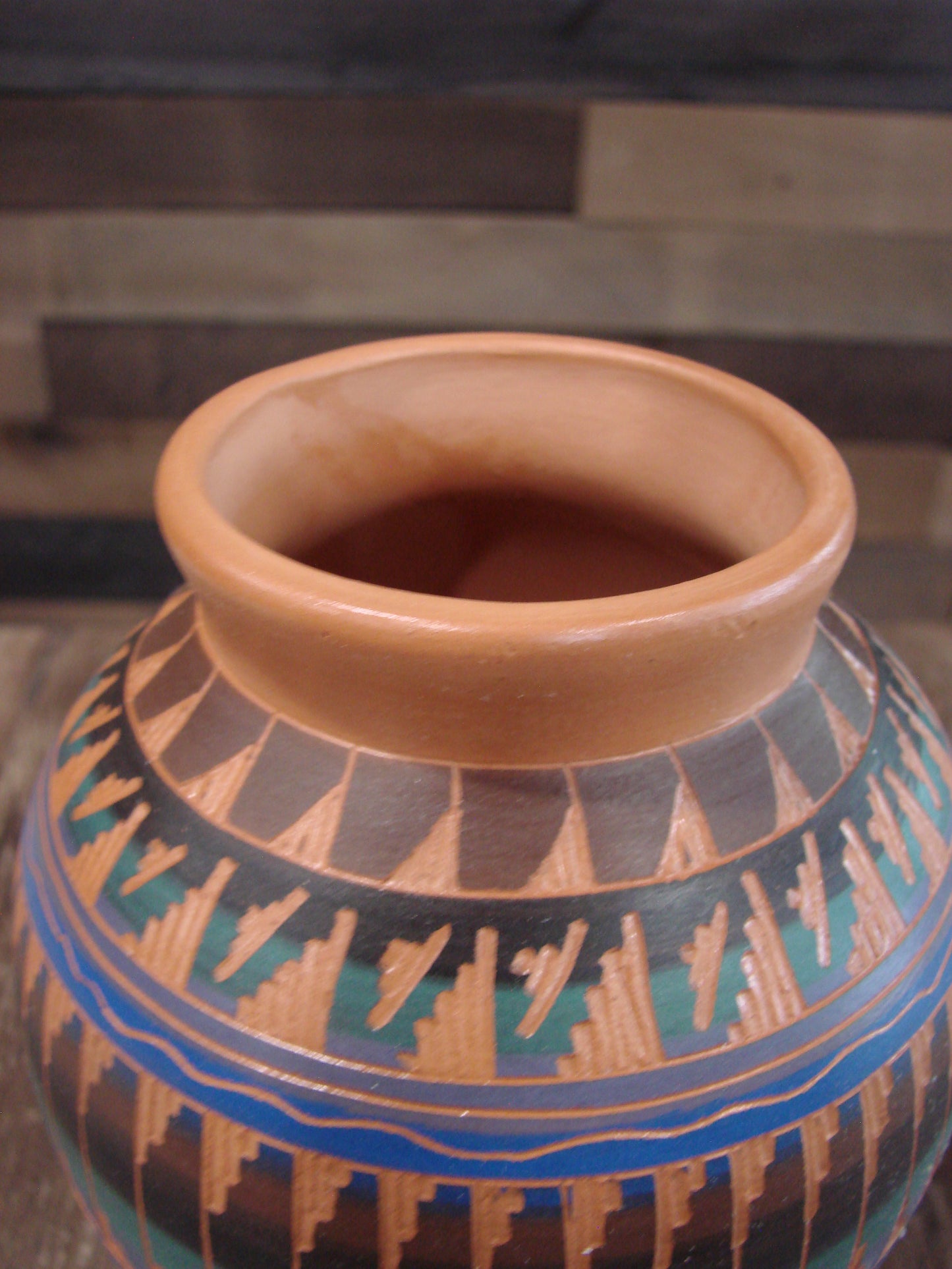 Native American Hand Etched & Hand Painted Pottery - Gilmore