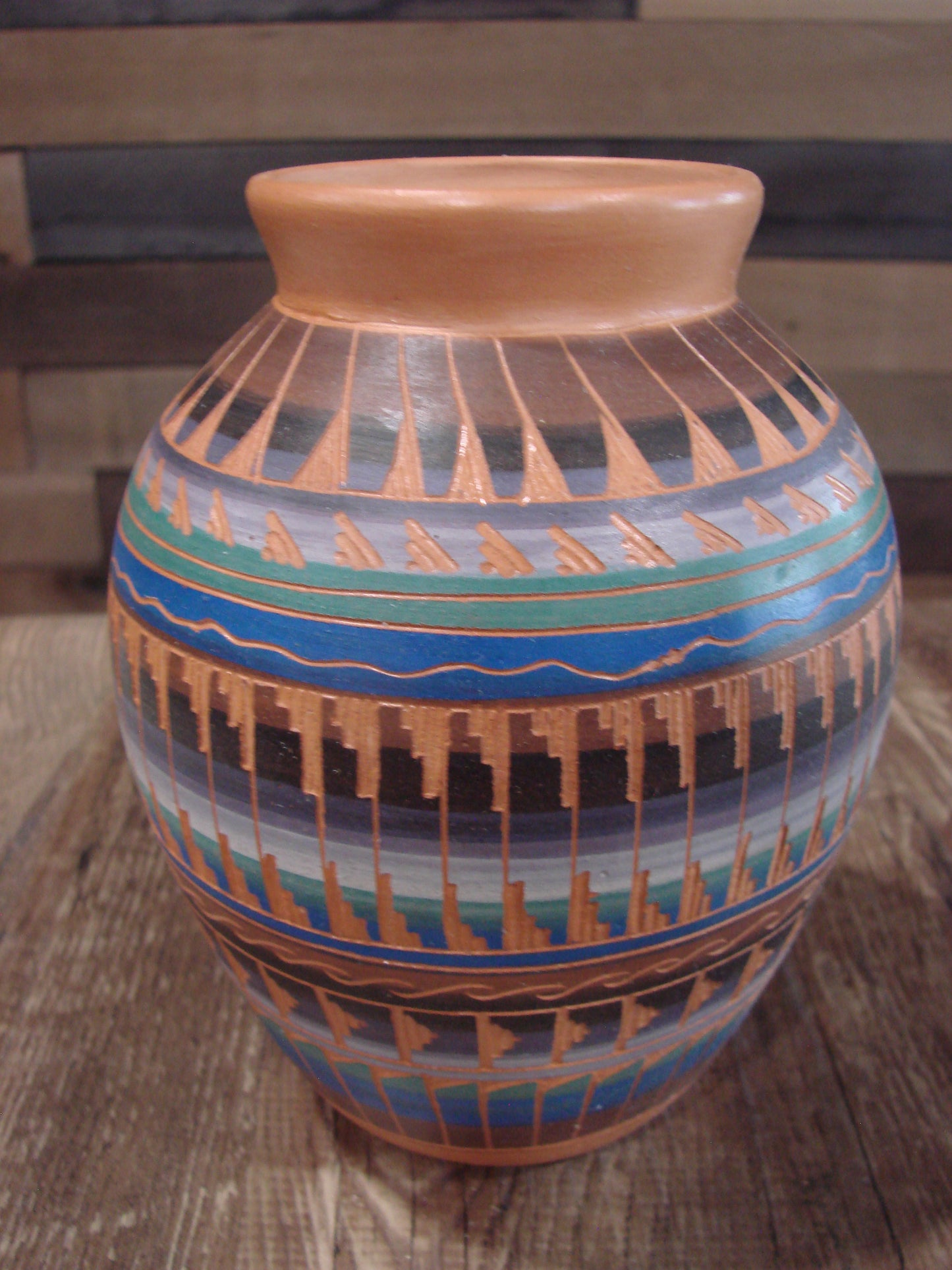 Native American Hand Etched & Hand Painted Pottery - Gilmore
