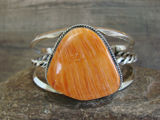Native American Sterling Silver & Spiny Oyster Bracelet Signed Begay