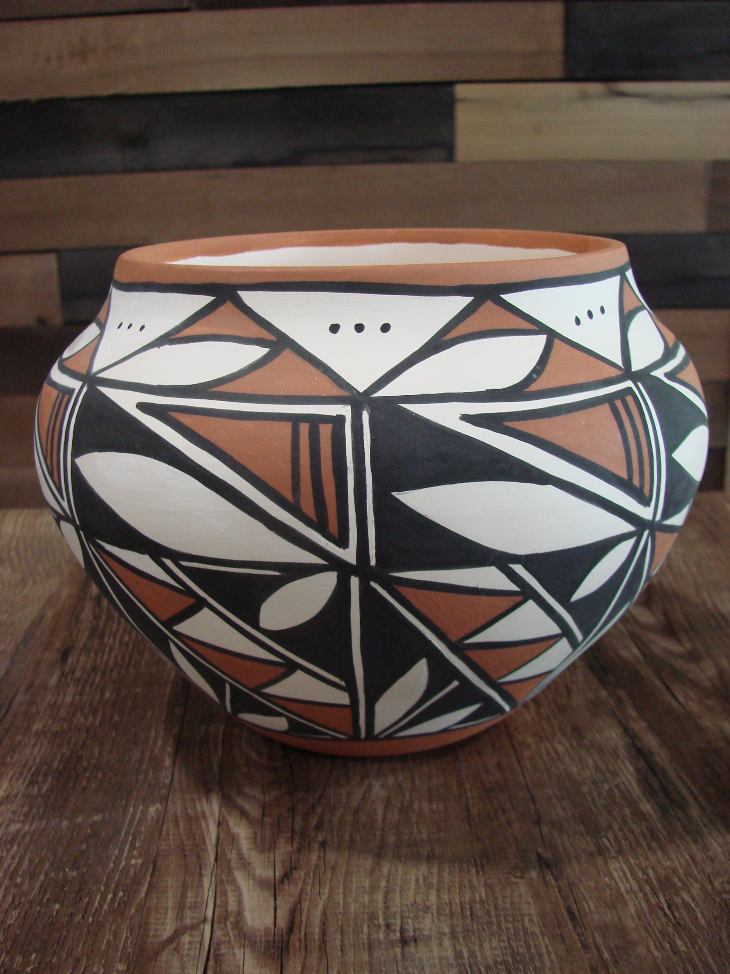 Native American Fine Line Laguna Hand Painted Pottery by Davis