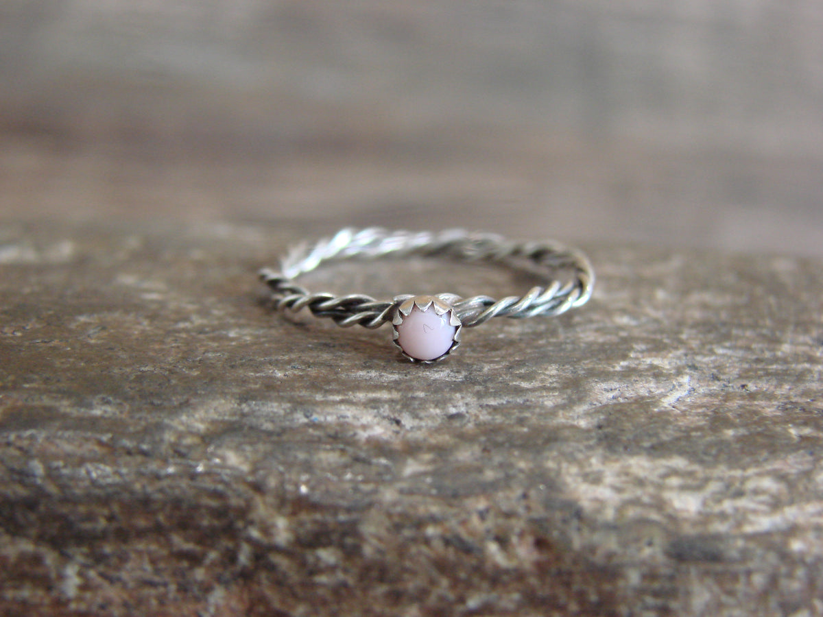 Native American Sterling Silver Pink Shell Ring Size 5 - Bitsie