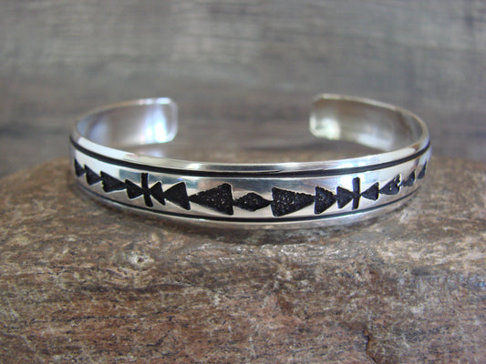 Native American Sterling Silver 3/8" Petroglyph Bracelet by Singer