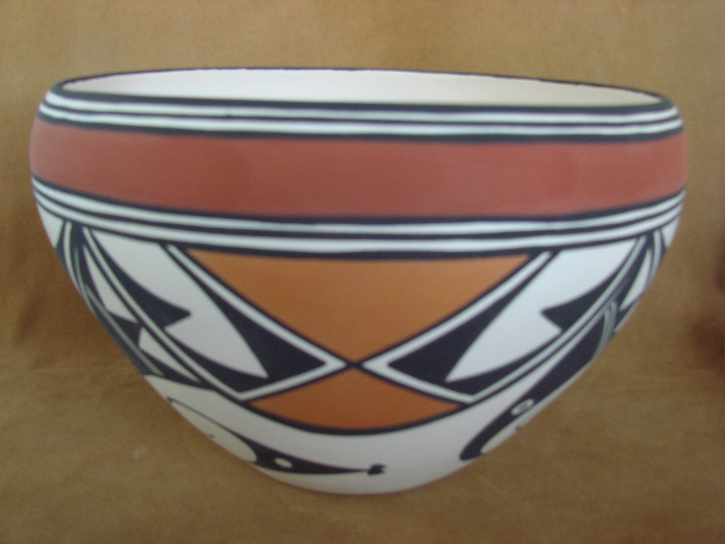Large Acoma Pueblo Fine Line Hand Painted Pottery by Joe