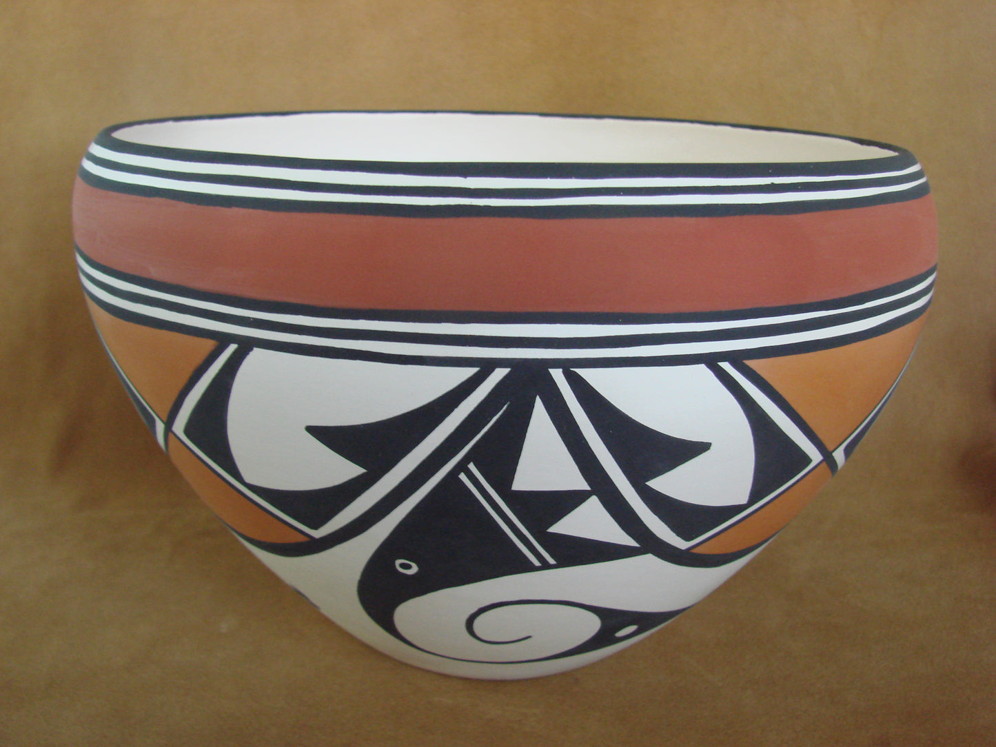 Large Acoma Pueblo Fine Line Hand Painted Pottery by Joe