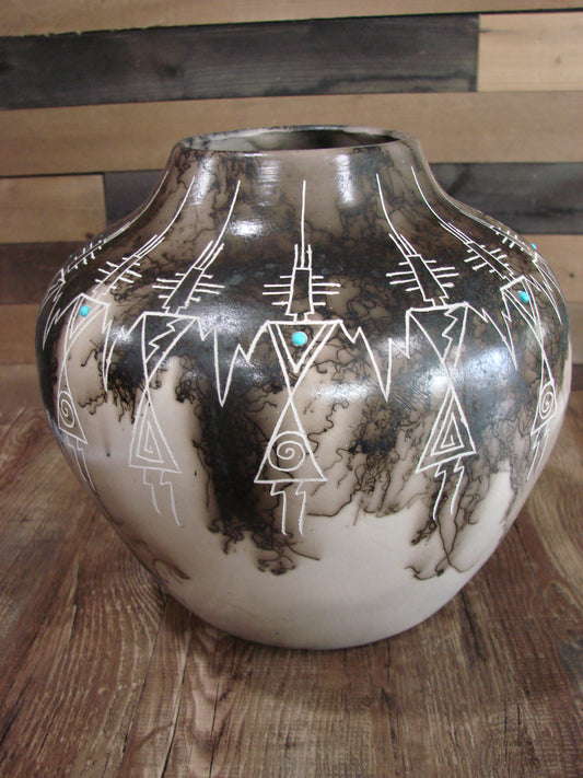 Native American Acoma Hand Etched Horse Hair Pottery by Yellow Corn