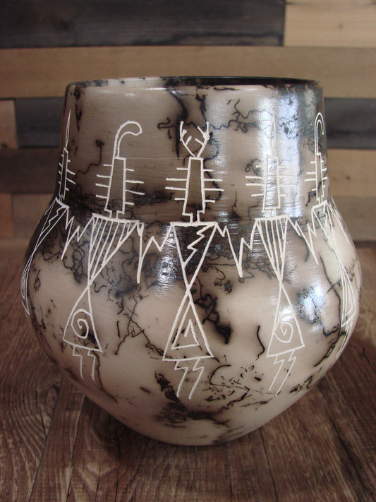 Native American Acoma Hand Etched Horse Hair Pottery by Yellow Corn