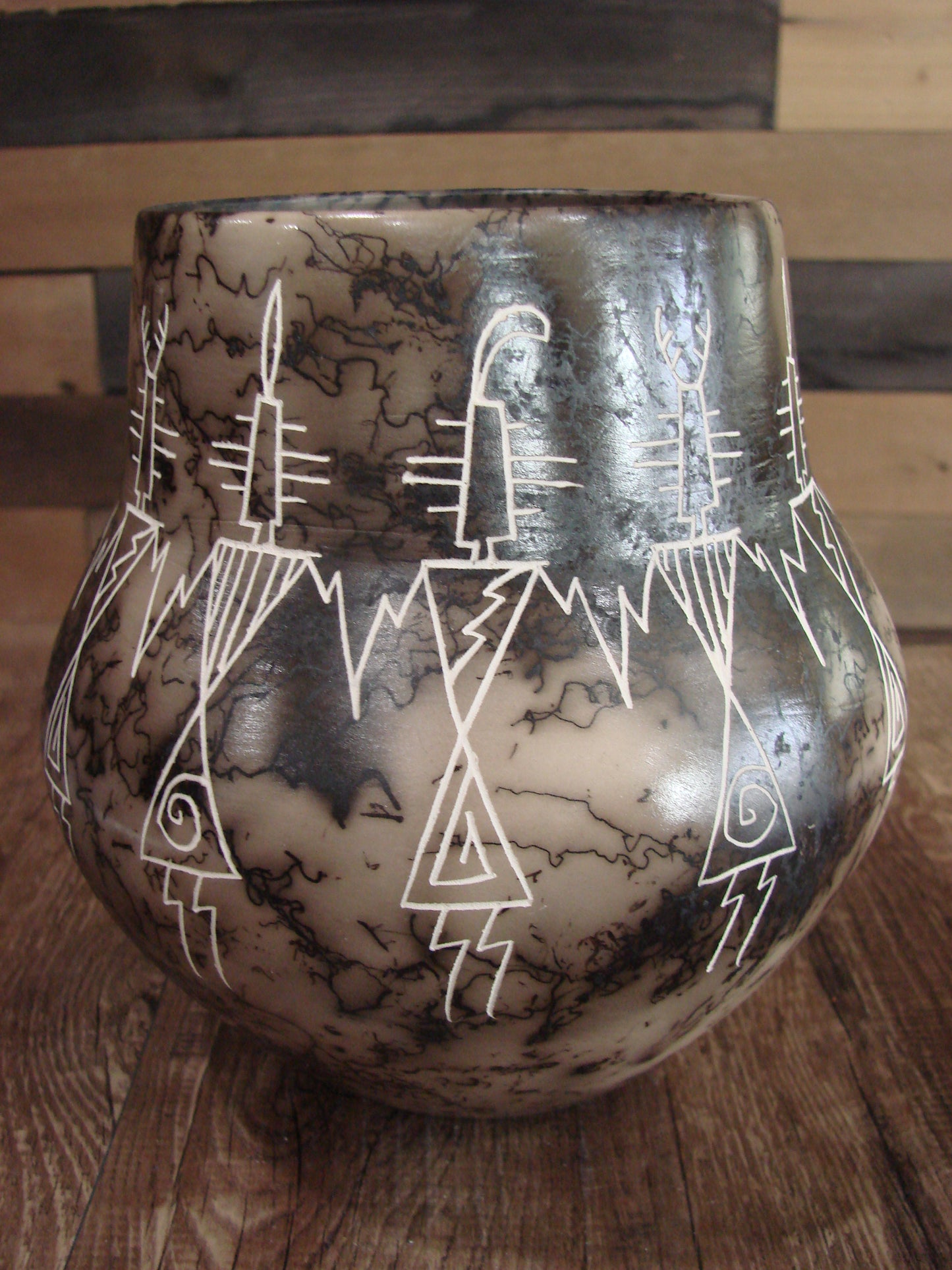 Native American Acoma Hand Etched Horse Hair Pottery by Yellow Corn