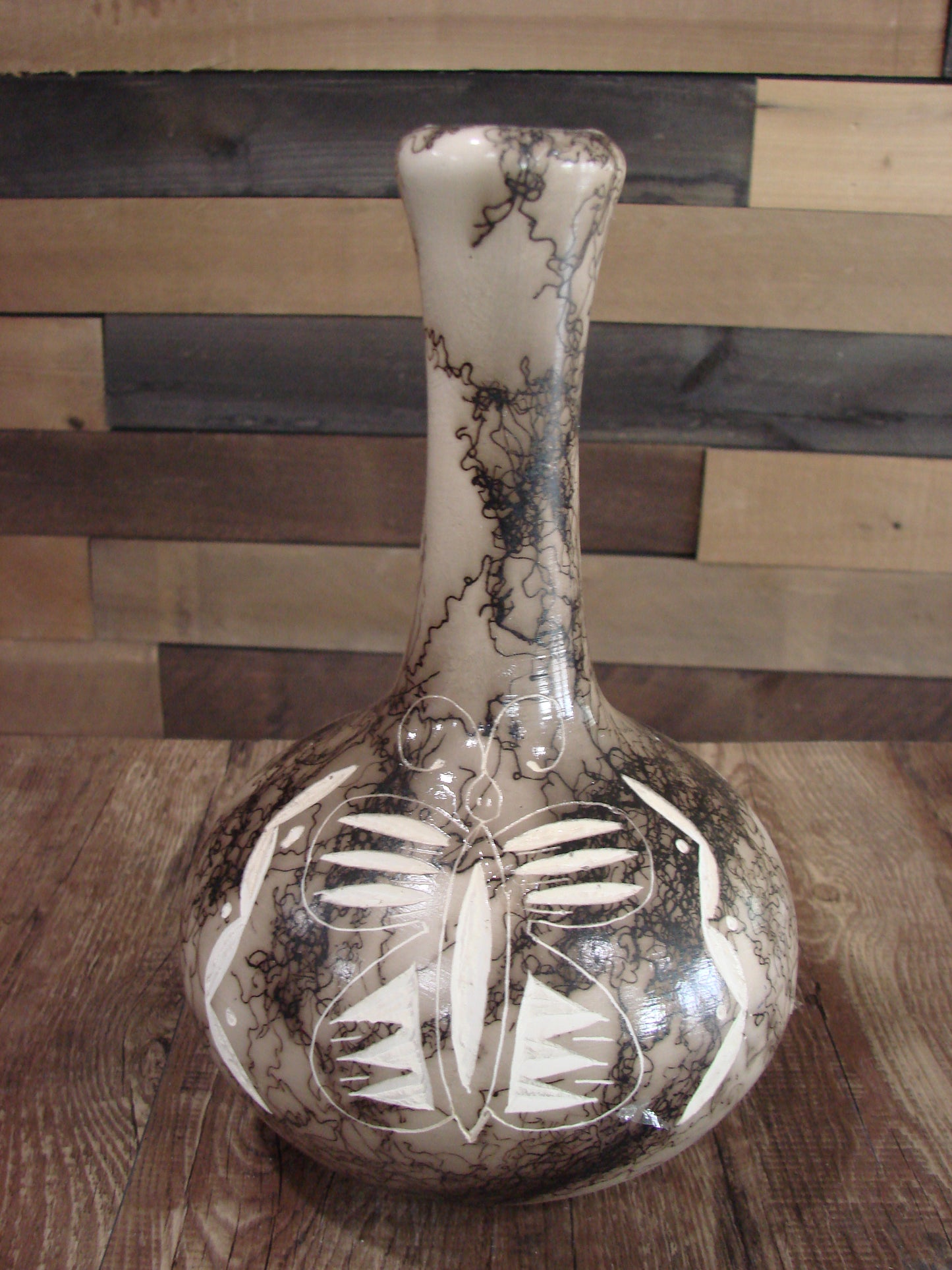 Native American Navajo Indian Horse Hair Pottery by T Vail