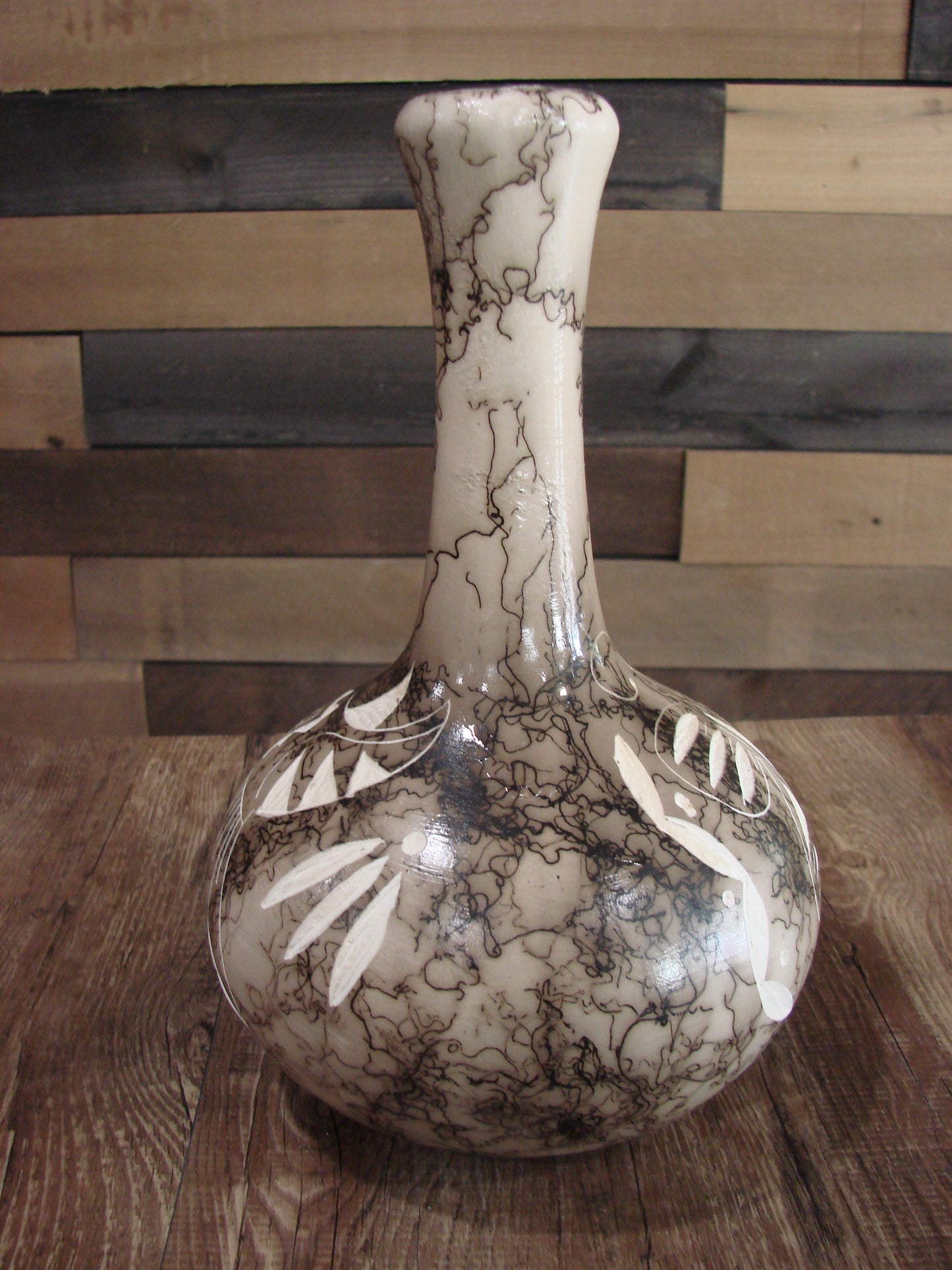 Native American Navajo Indian Horse Hair Pottery by T Vail
