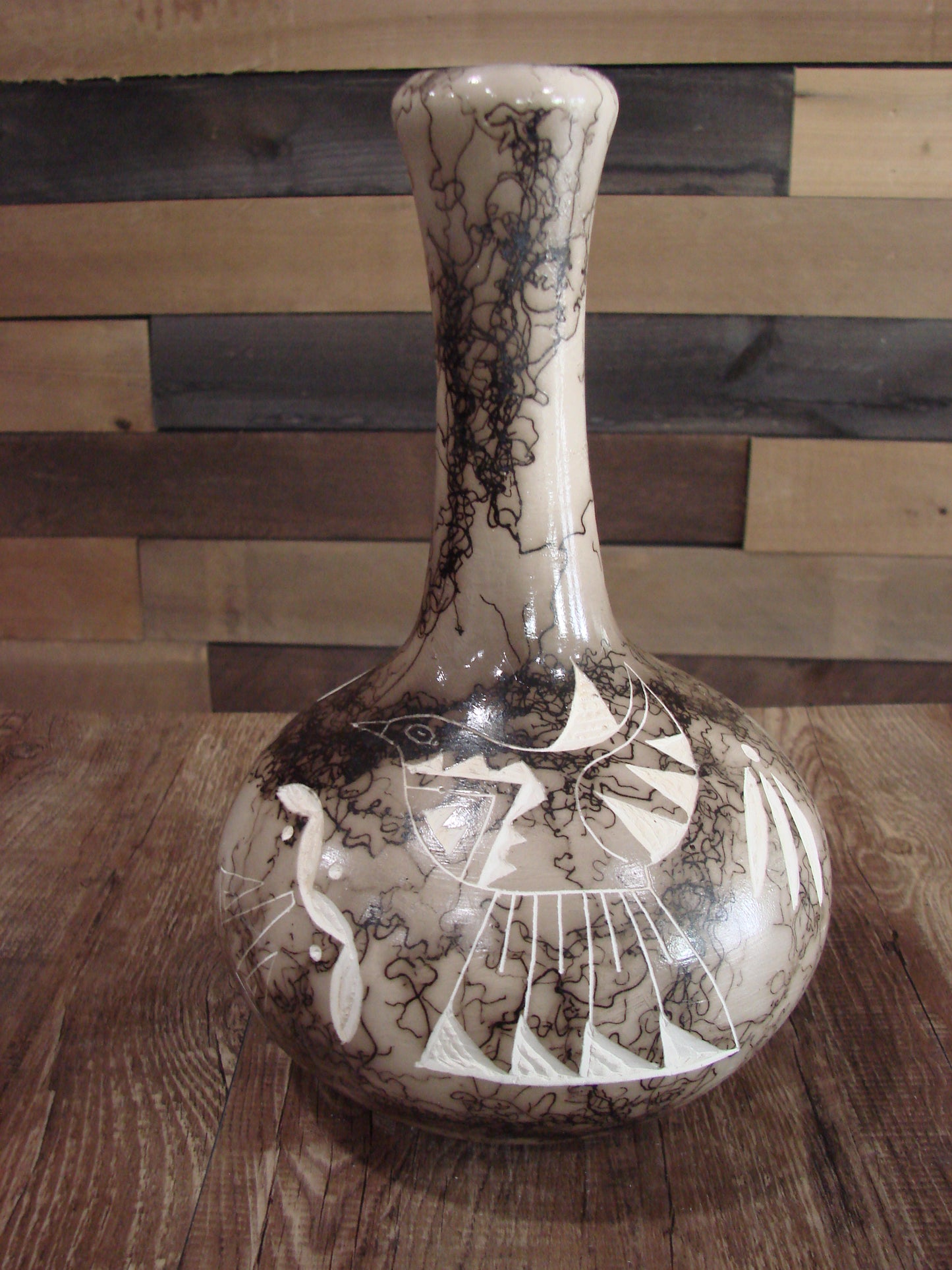 Native American Navajo Indian Horse Hair Pottery by T Vail