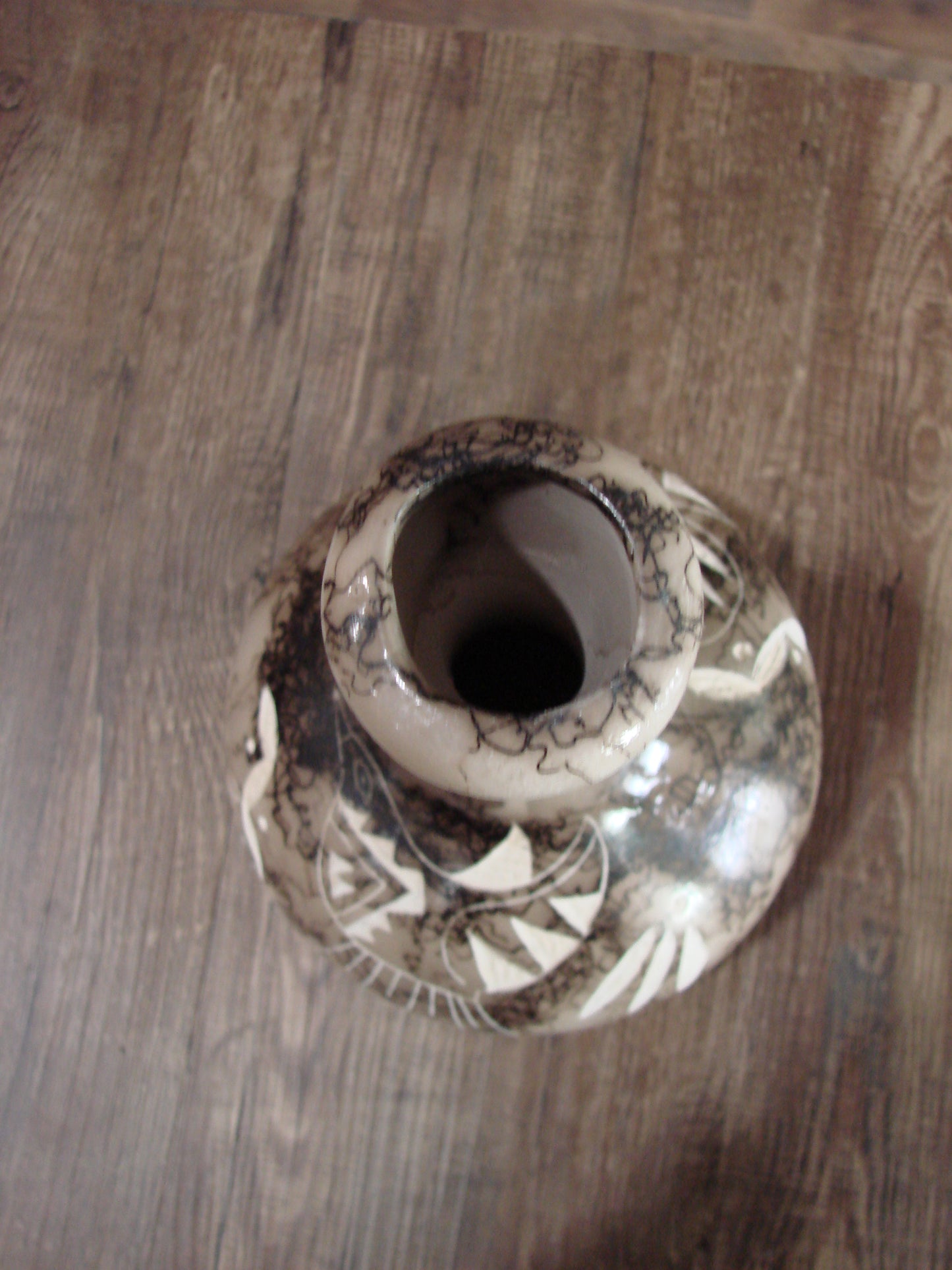 Native American Navajo Indian Horse Hair Pottery by T Vail