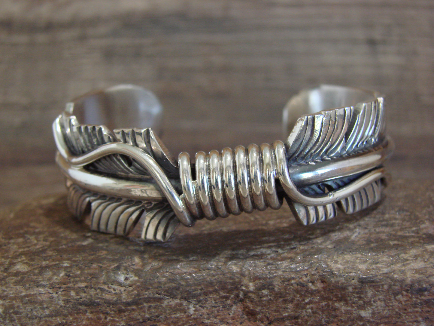 Native American Sterling Silver 3/4" Feather Bracelet Cuff Signed M. Thomas Jr.