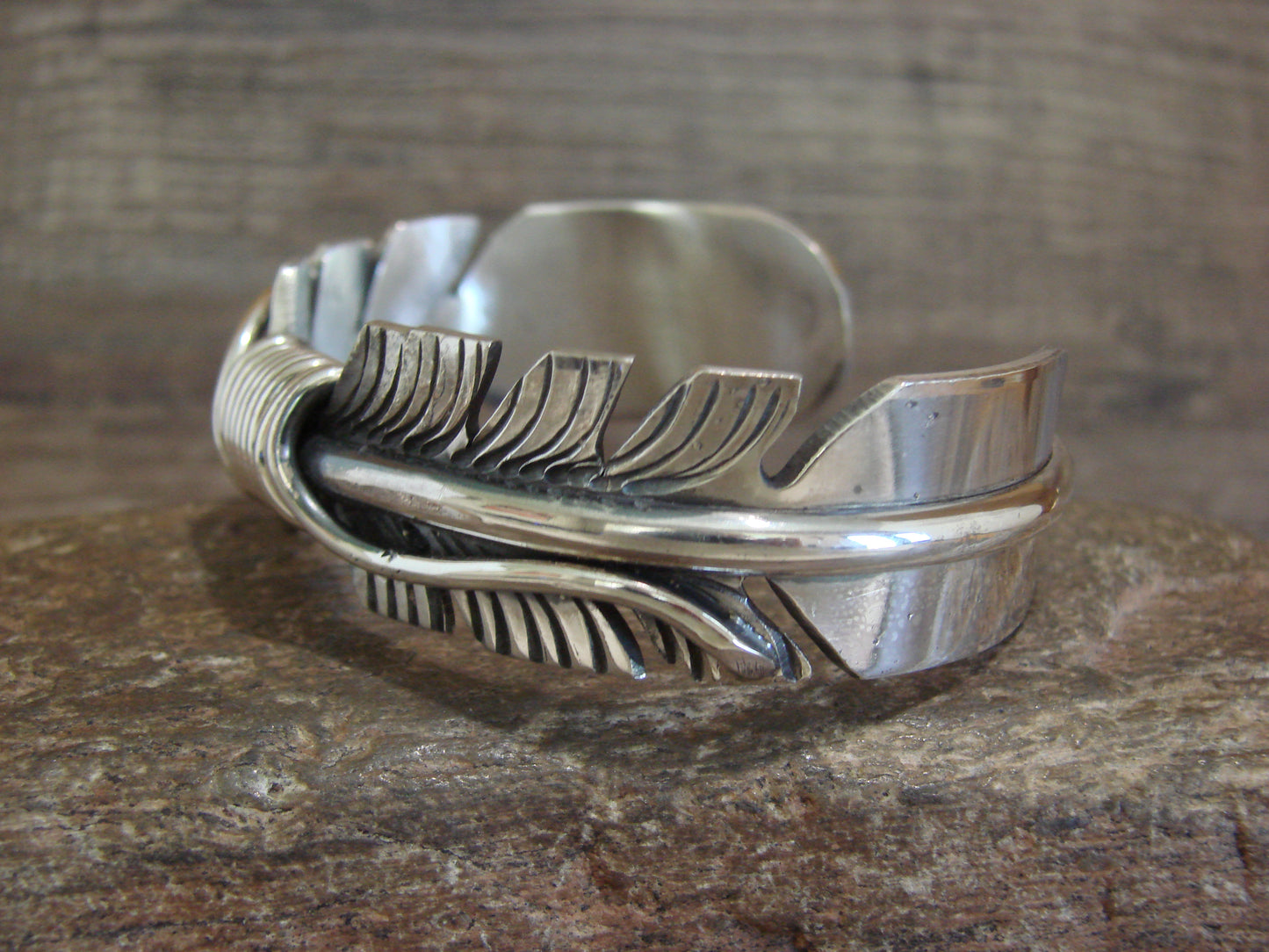 Native American Sterling Silver 3/4" Feather Bracelet Cuff Signed M. Thomas Jr.