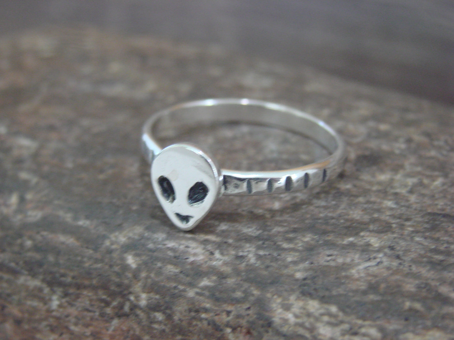 Native American Indian Sterling Silver Alien Ring - Lopez - Size 5