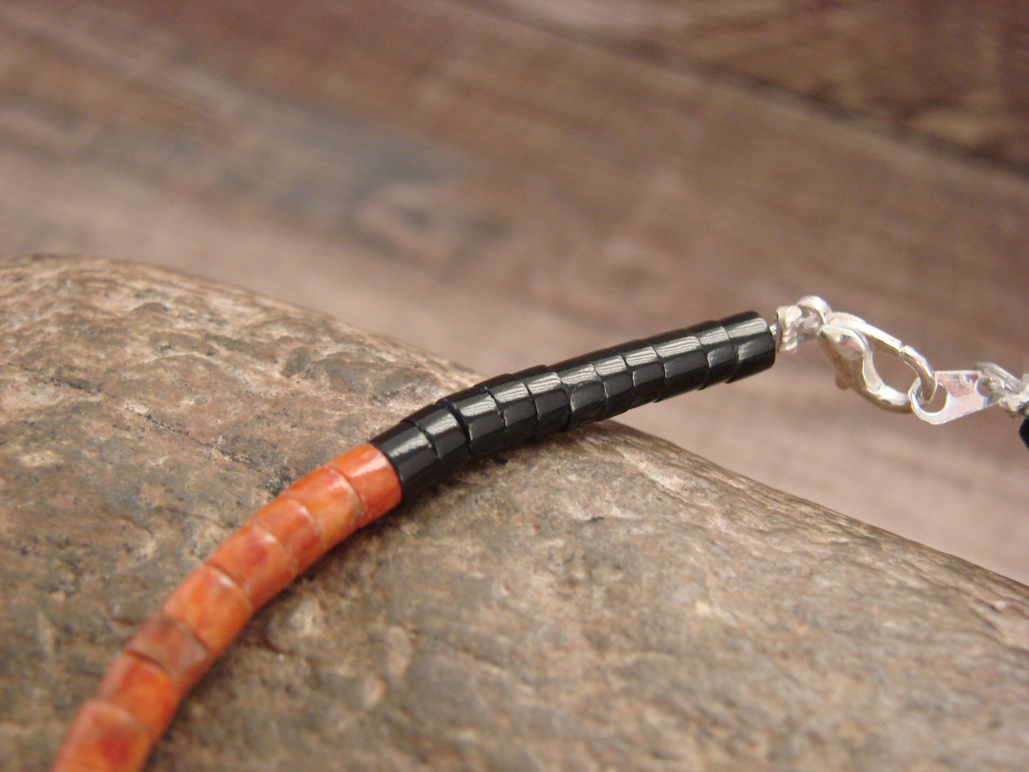 Native American Spiny Oyster Heishi Bracelet by Calabaza