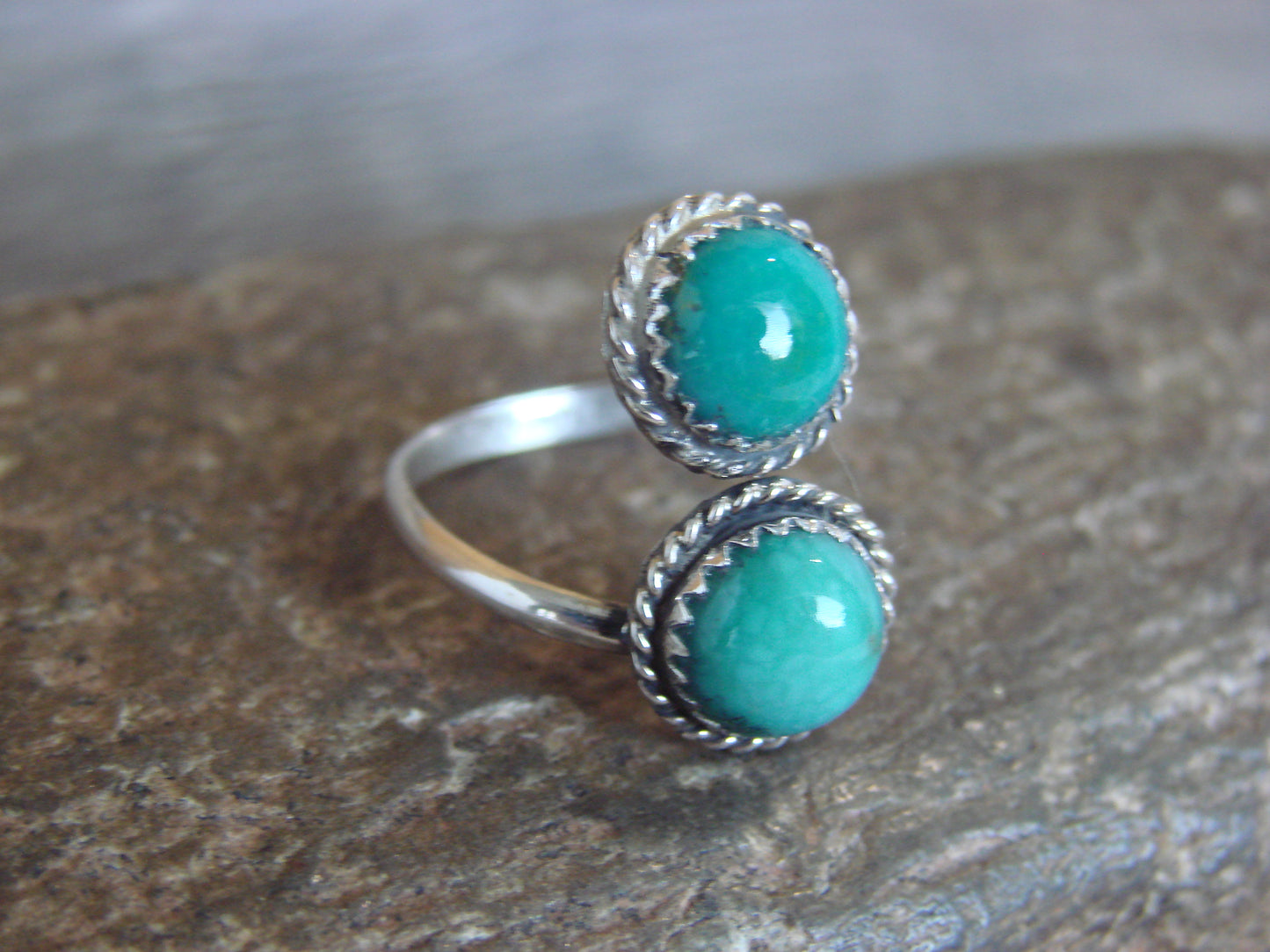 Native American Sterling Silver & Turquoise Adjustable Ring - White