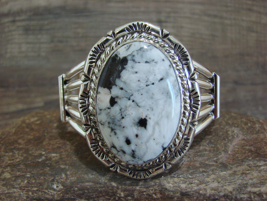 Native American Sterling Silver & White Buffalo Turquoise Bracelet Signed SE