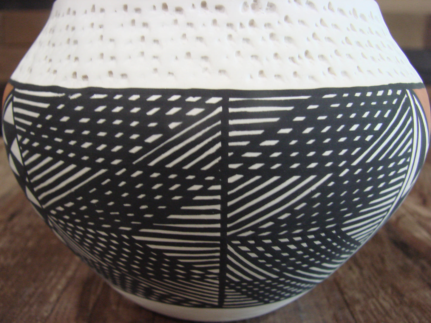 Native American Acoma Fine Line Hand Painted Pottery by B. Garcia