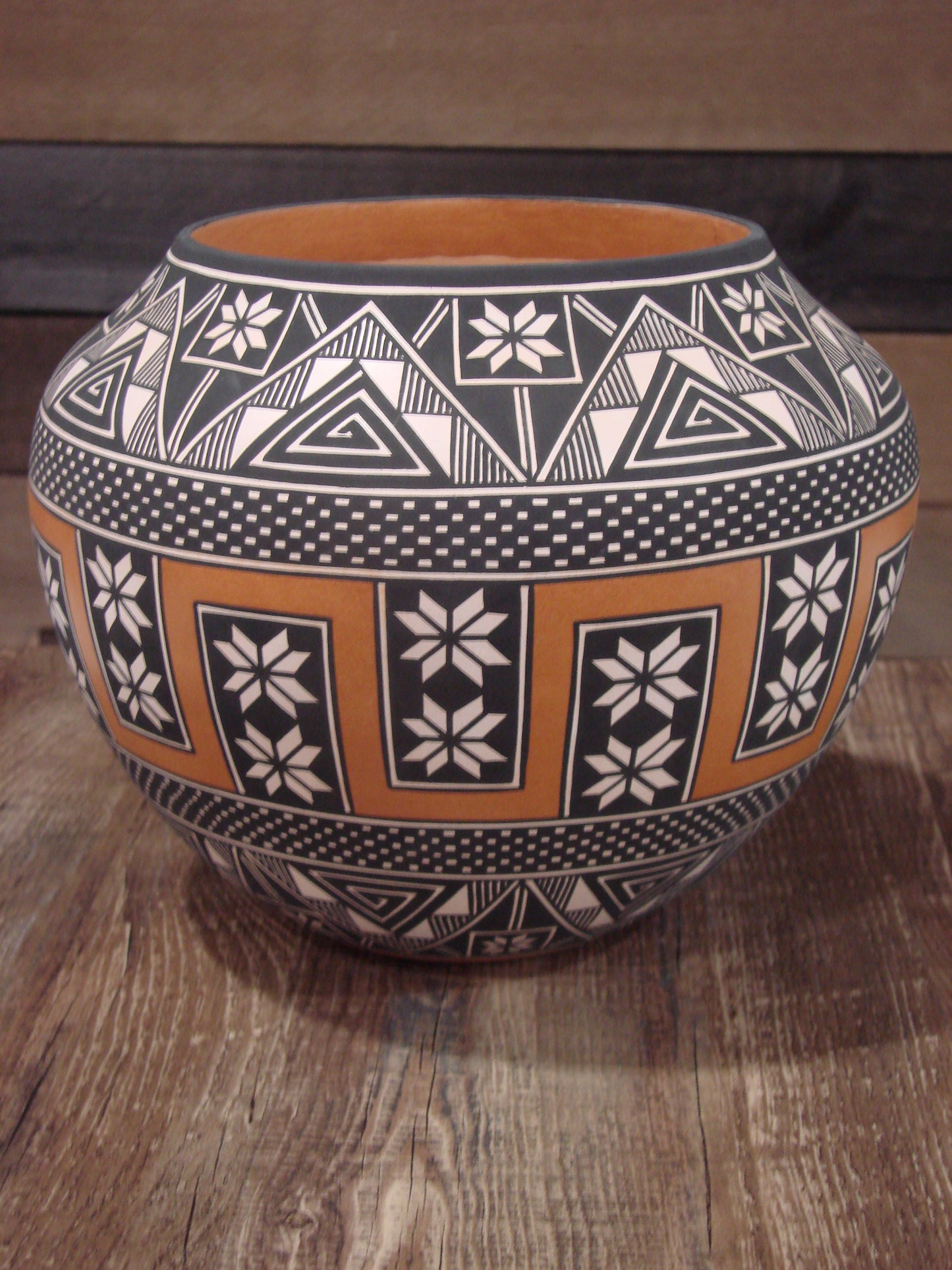Native American Fine Line Hand Coiled Pottery by Terrance Chino Sr.