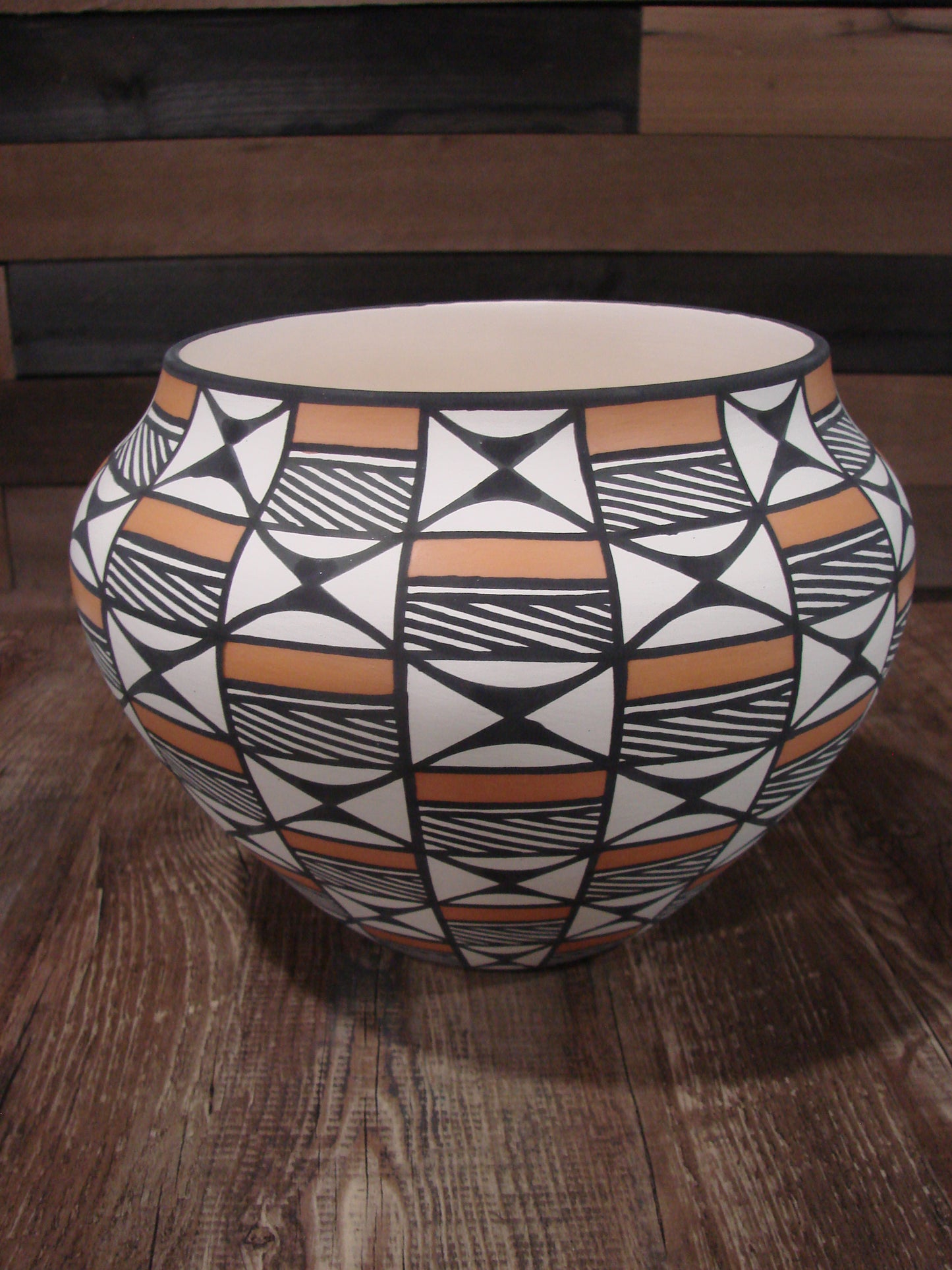 Native American Fine Line Laguna Hand Painted Pottery by DW