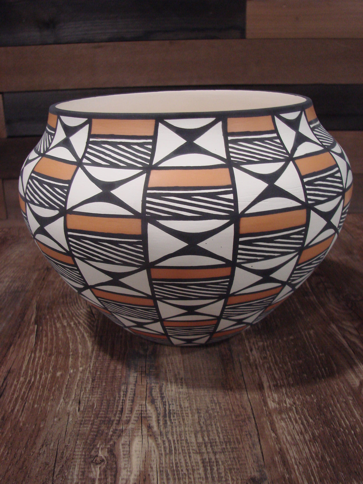 Native American Fine Line Laguna Hand Painted Pottery by DW
