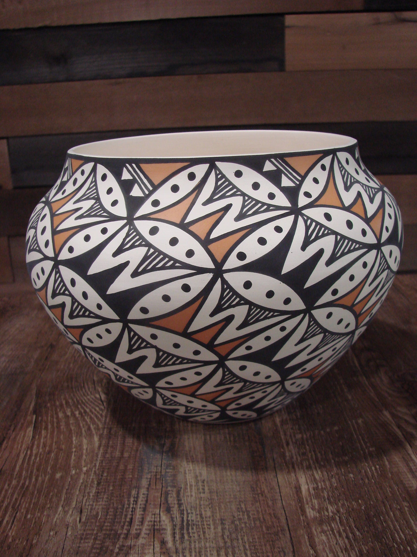 Native American Fine Line Laguna Hand Painted Pottery by DW