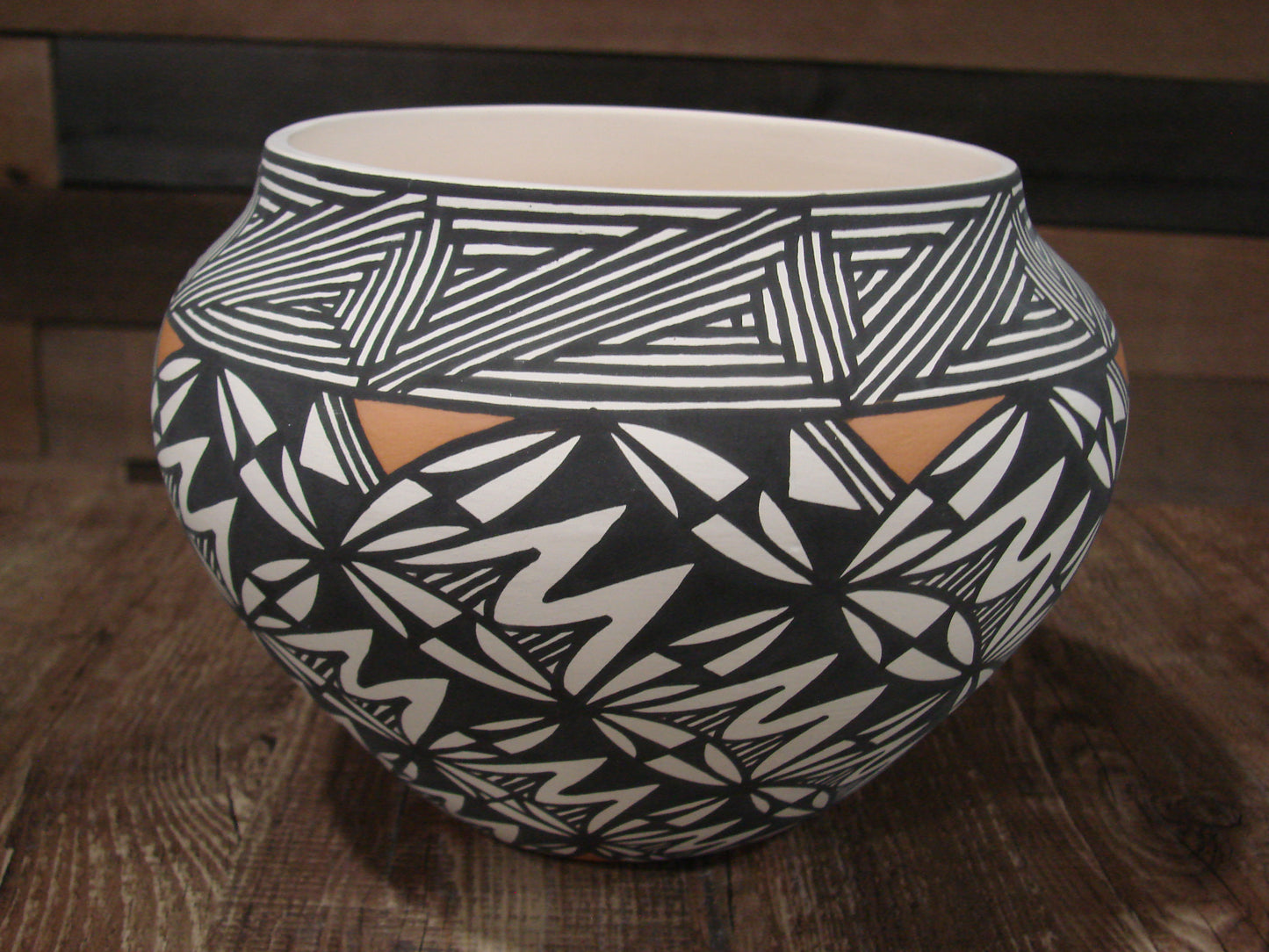 Native American Fine Line Laguna Hand Painted Pottery by DW