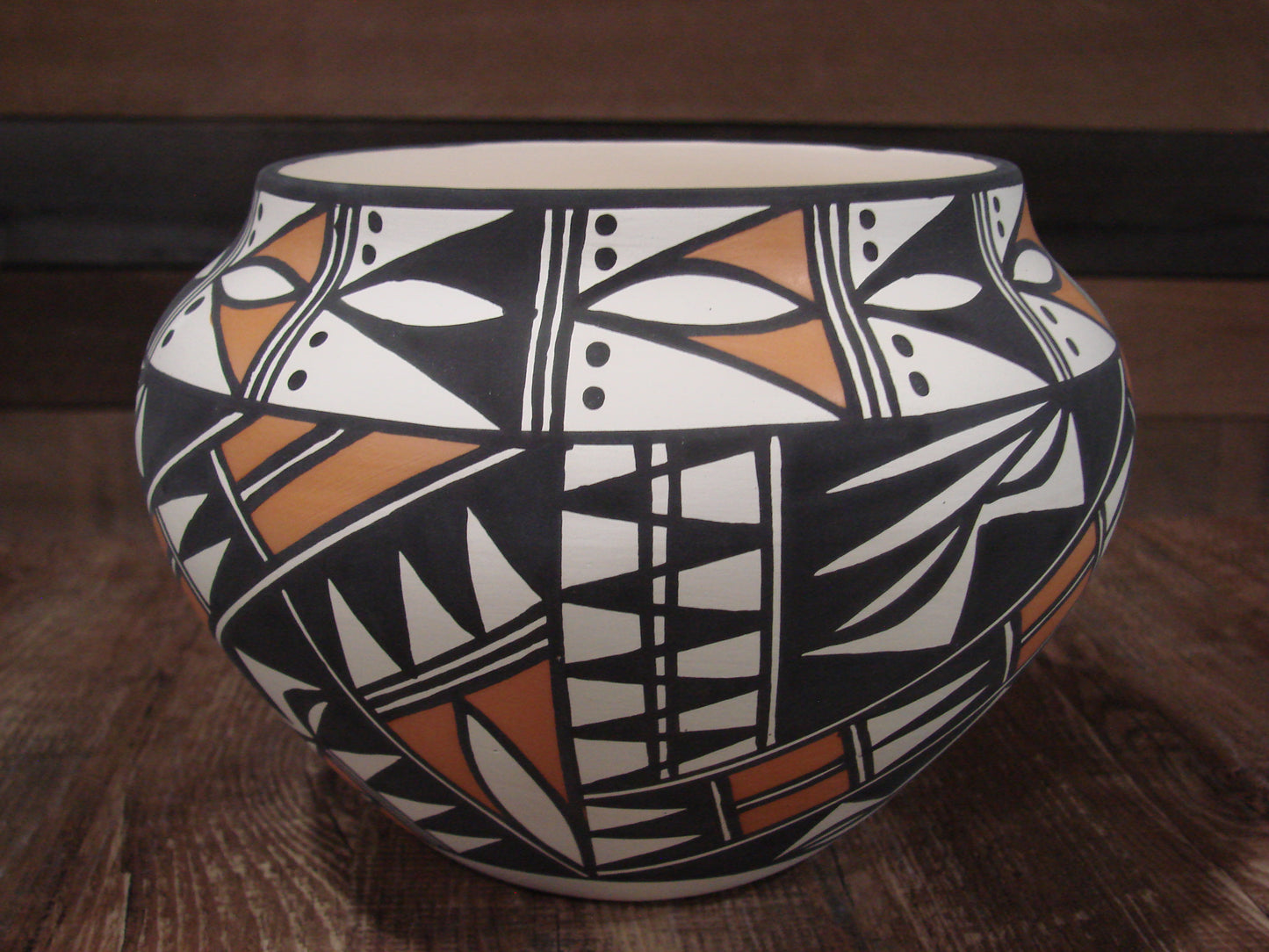 Native American Fine Line Laguna Hand Painted Pottery by DW