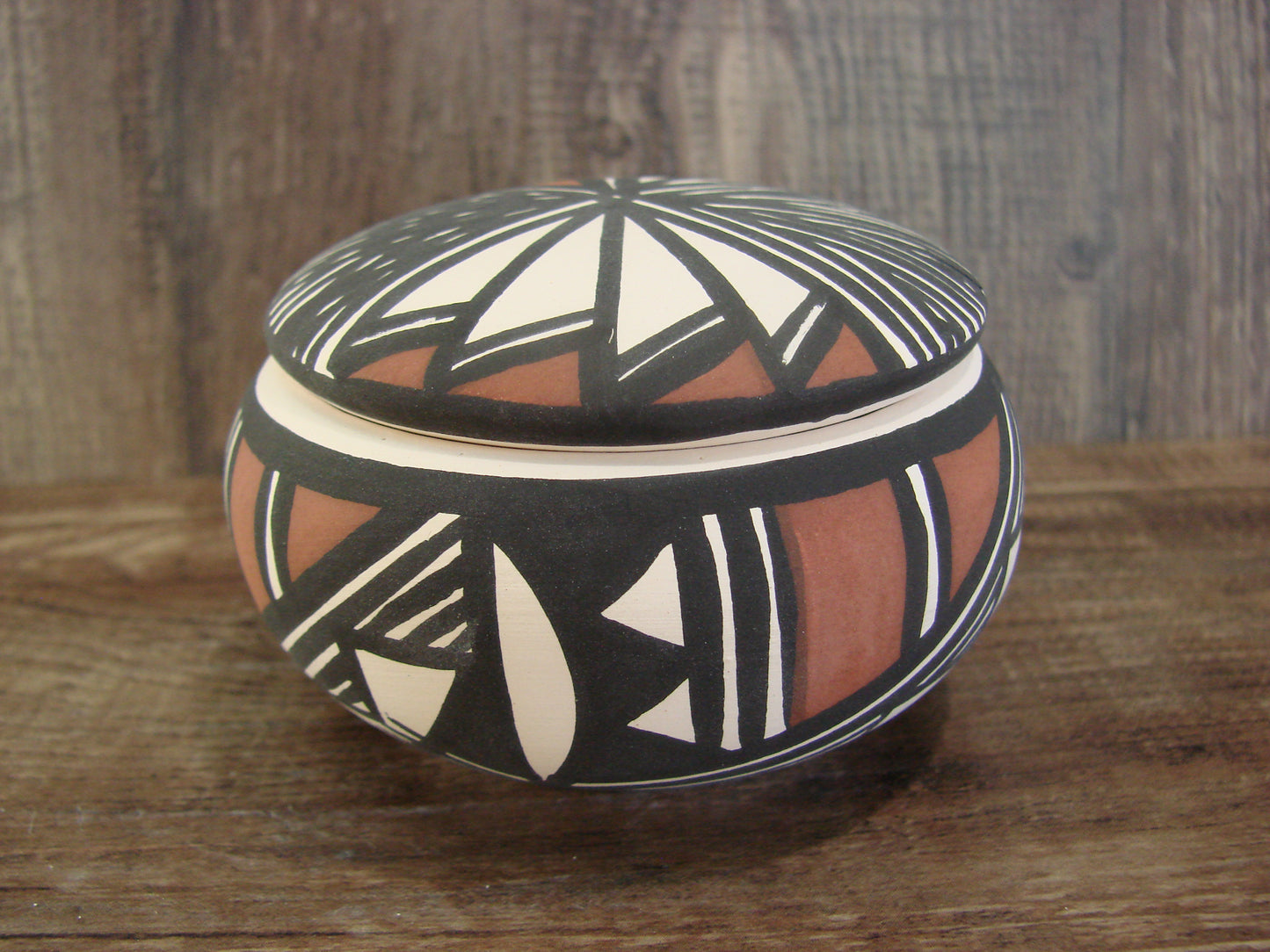 Native American Hand Painted Acoma Jewelry trinket Pottery by Concho