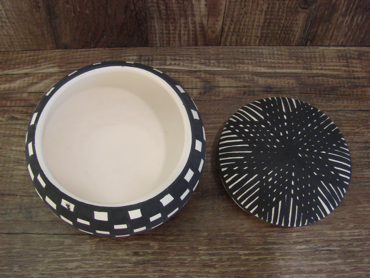 Native American Hand Painted Acoma Jewelry trinket Pottery by Concho