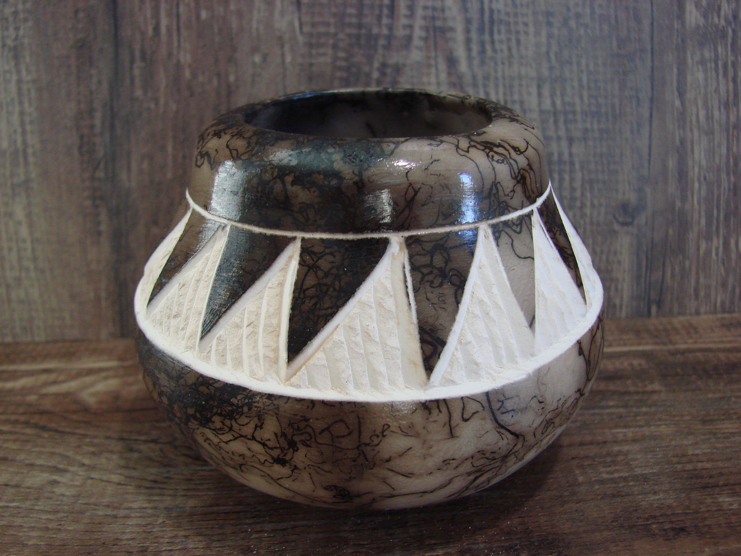 Native American Navajo Indian Horse Hair Pottery by Vail