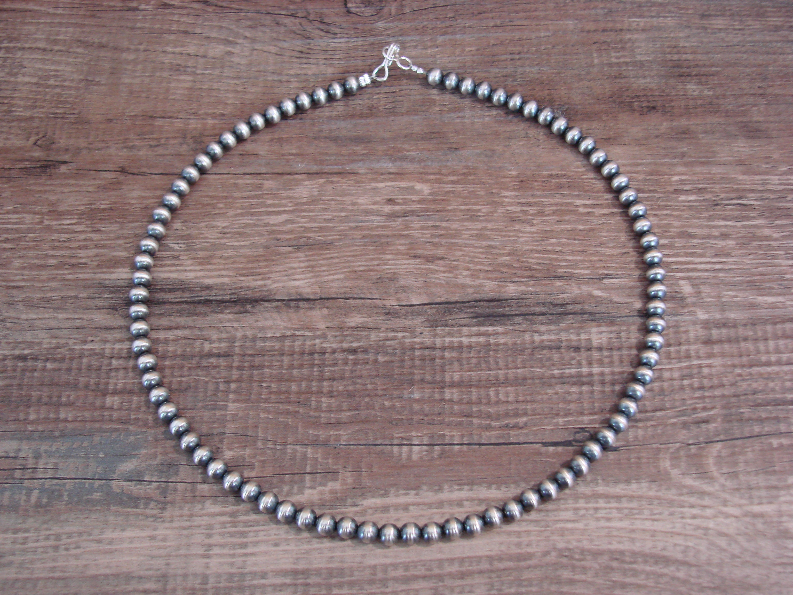 Native American Hand Strung Round Navajo Pearl 16