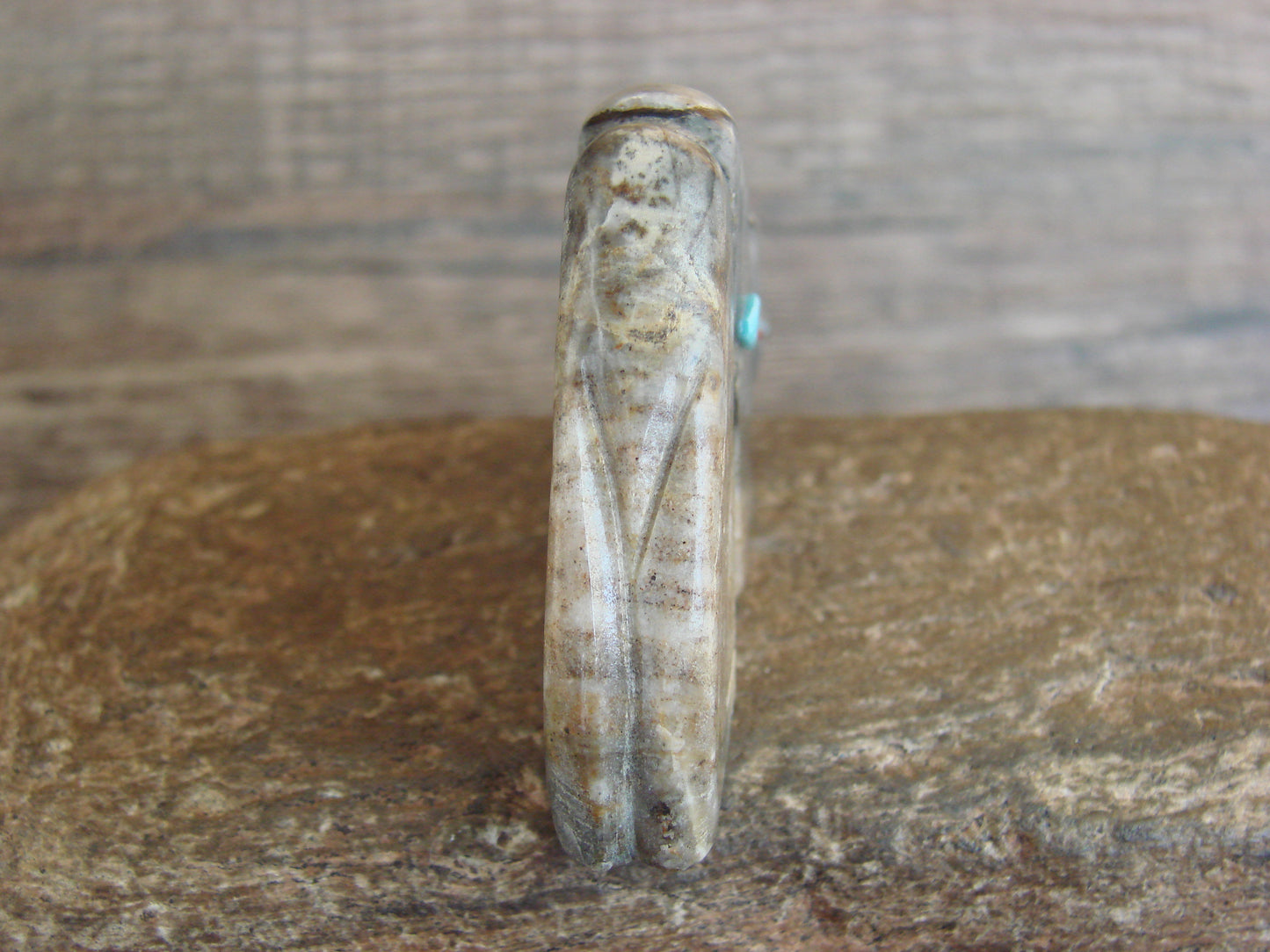 Native American Zuni Hand Carved Heart Line Bear Fetish- Lonjose