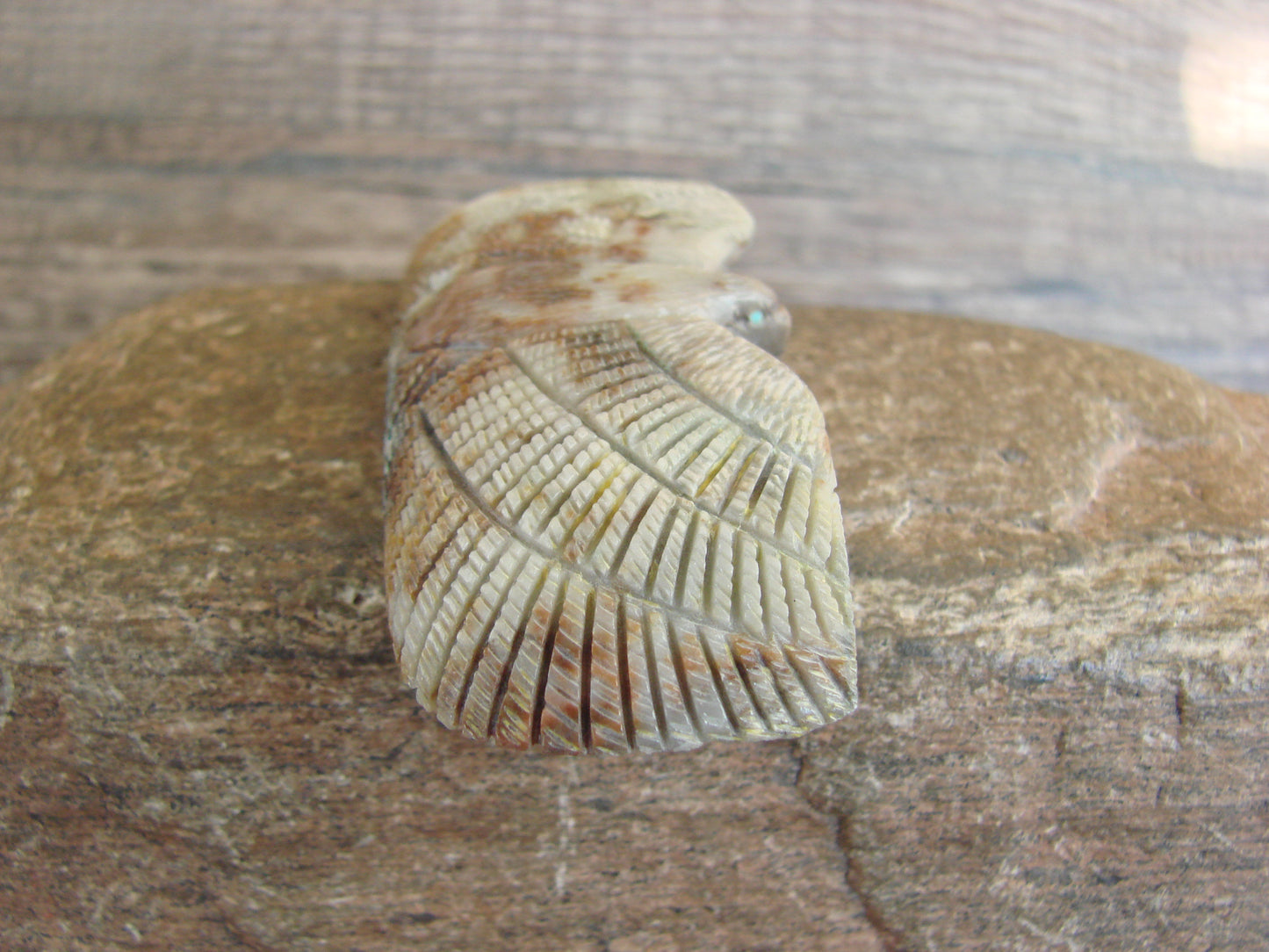 Native American Zuni Hand Carved Eagle Fetish - Lowsayatee