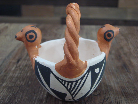 Small Native American Acoma Hand Made Clay Pottery by Leno