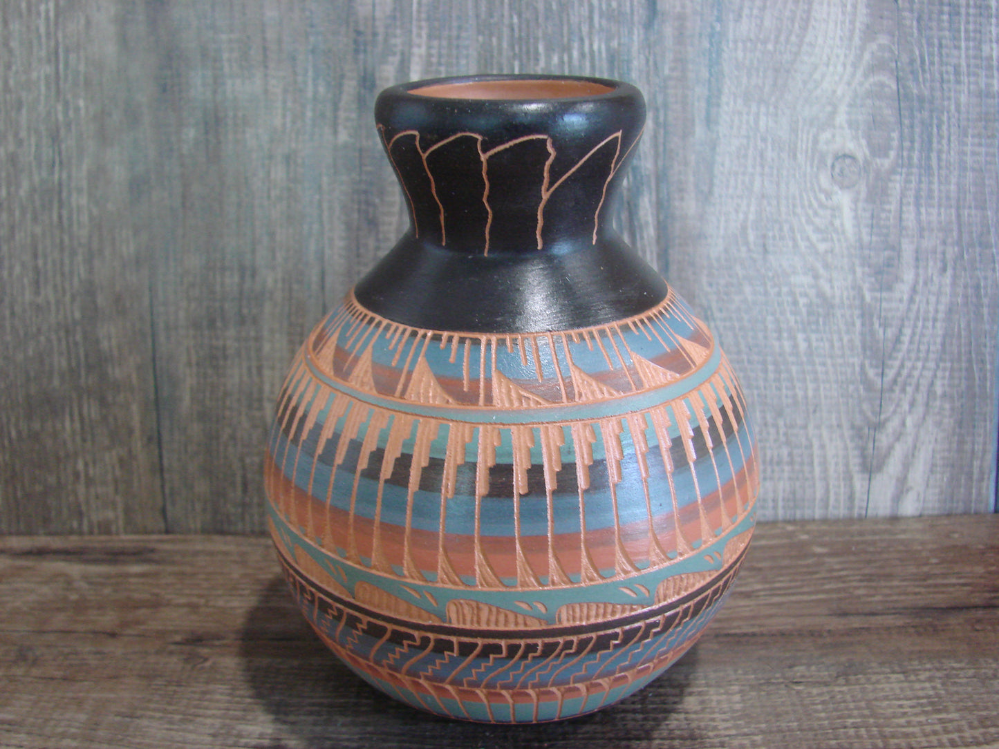 Native American Hand Etched & Hand Painted Pottery - Gilmore