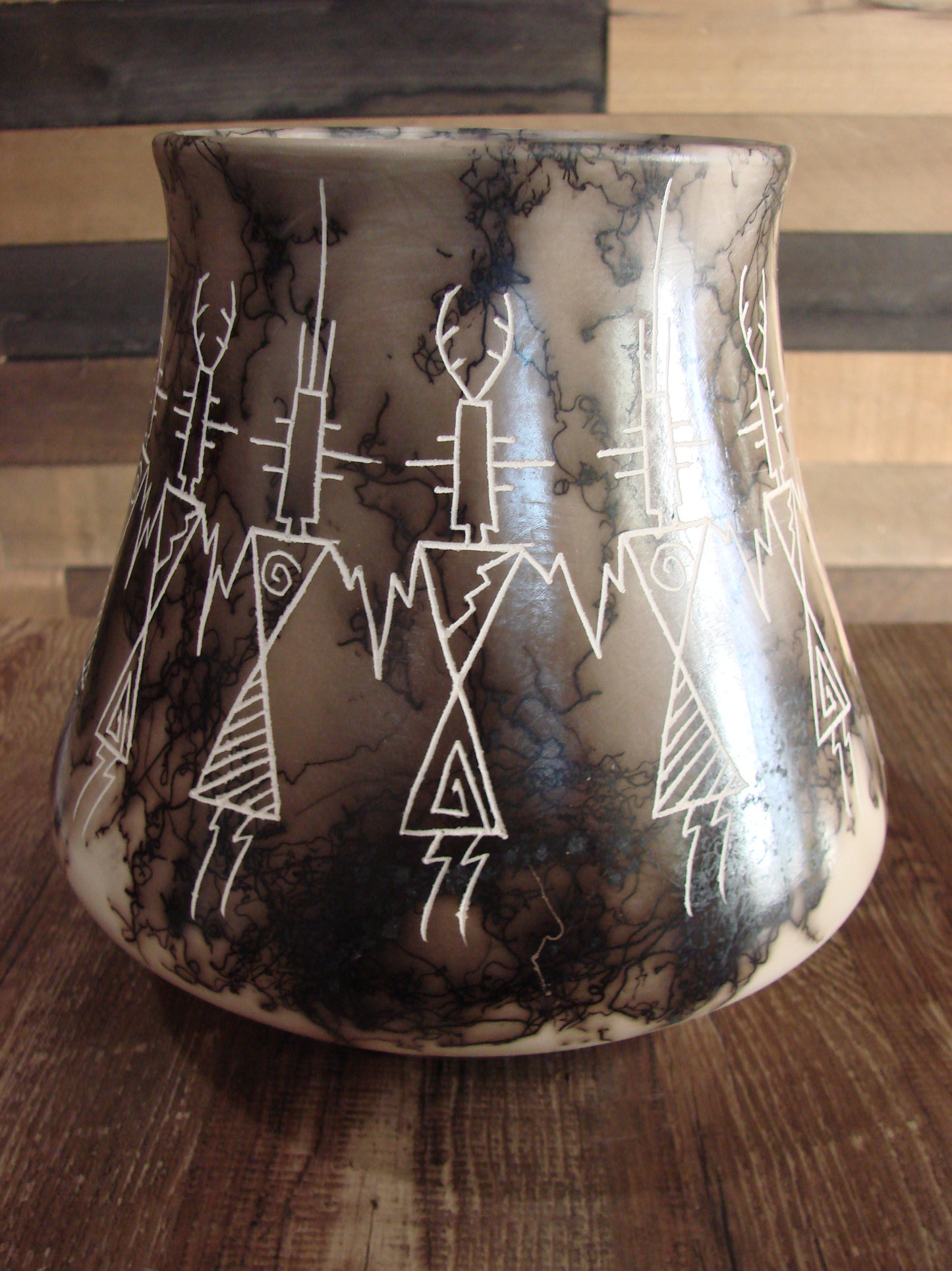 Native American Acoma Hand Etched Horse Hair Pottery by Yellow Corn