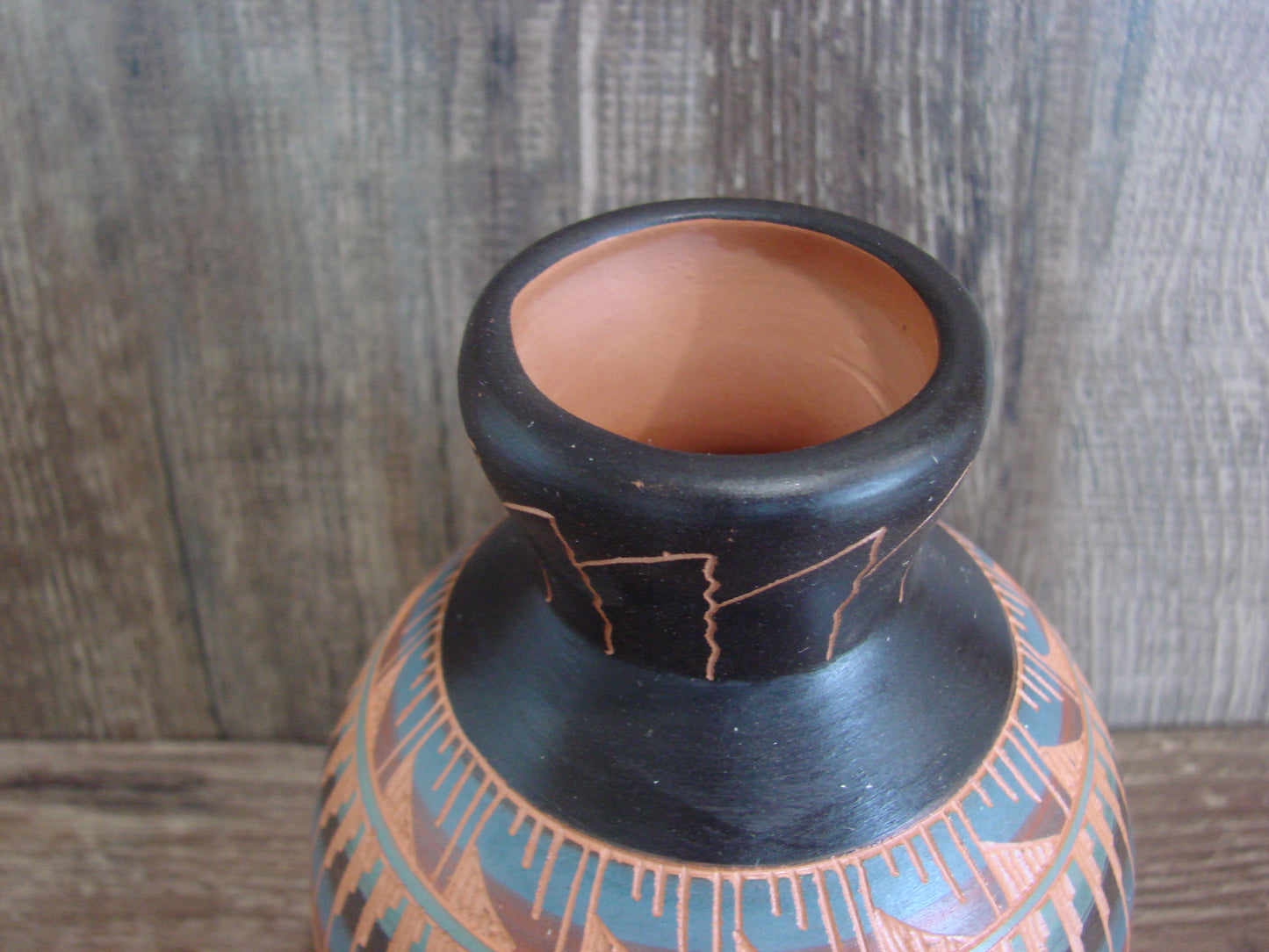 Native American Hand Etched & Hand Painted Pottery - Gilmore